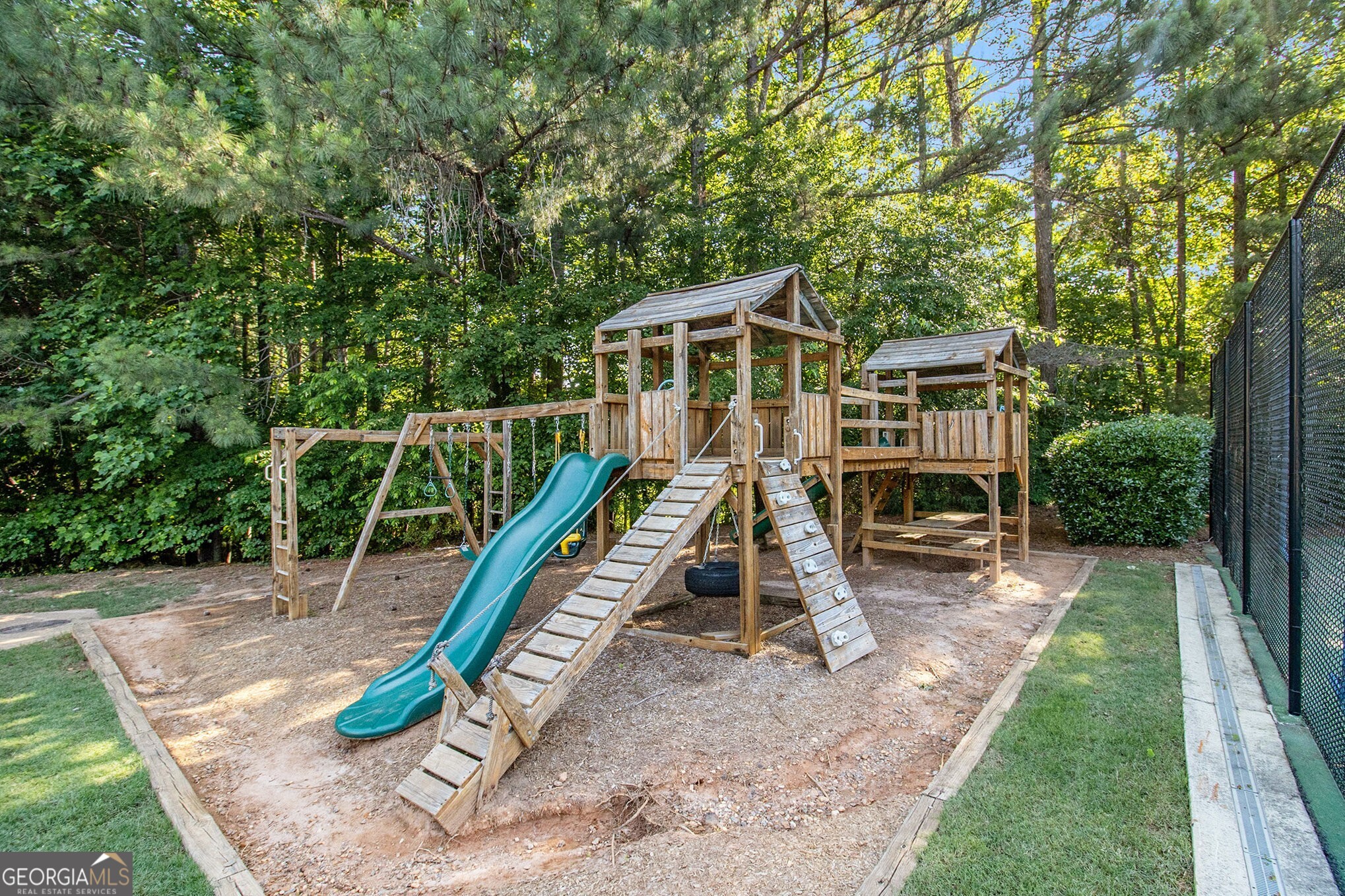 4655 Gilhams Road NE