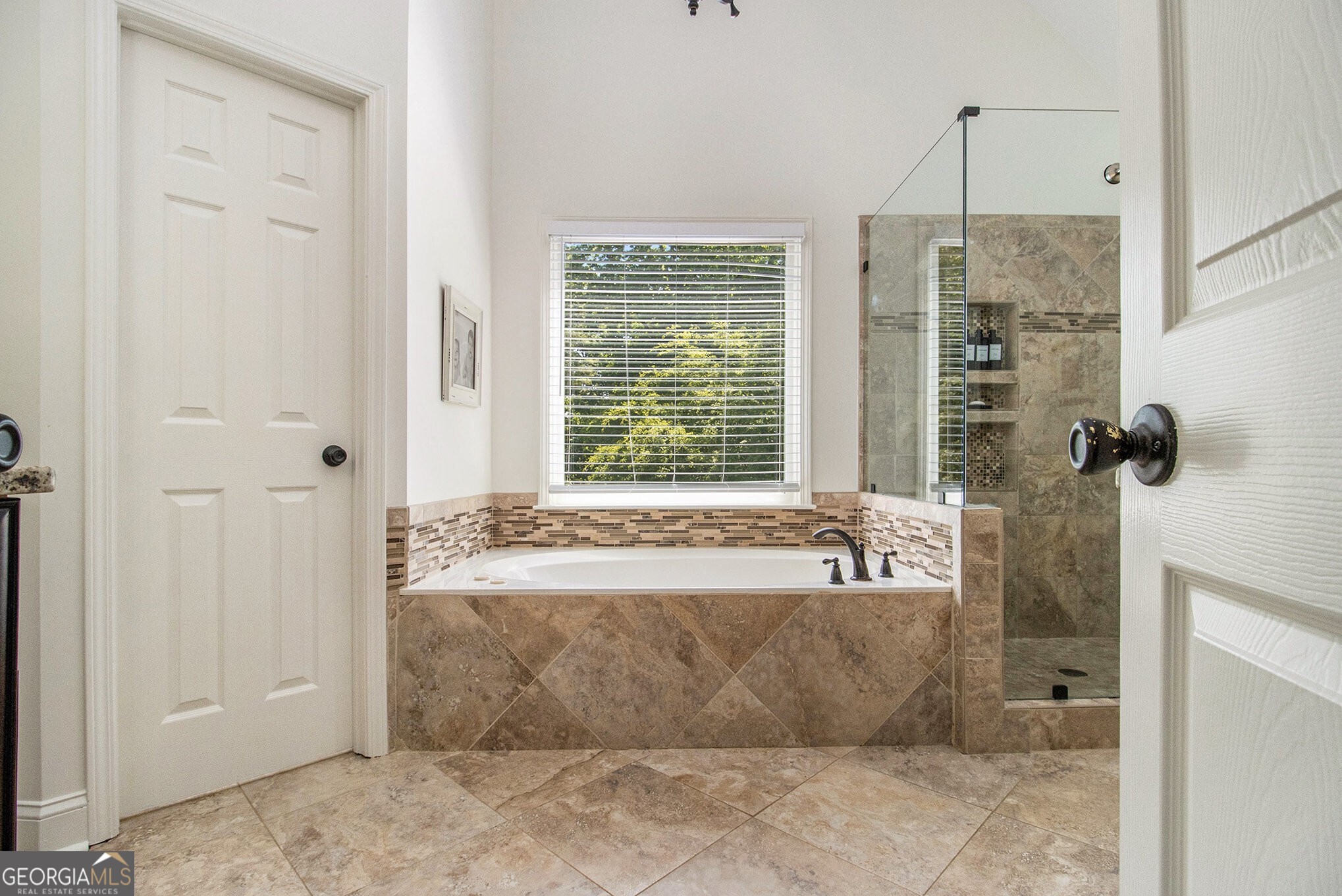 4655 Gilhams Road NE