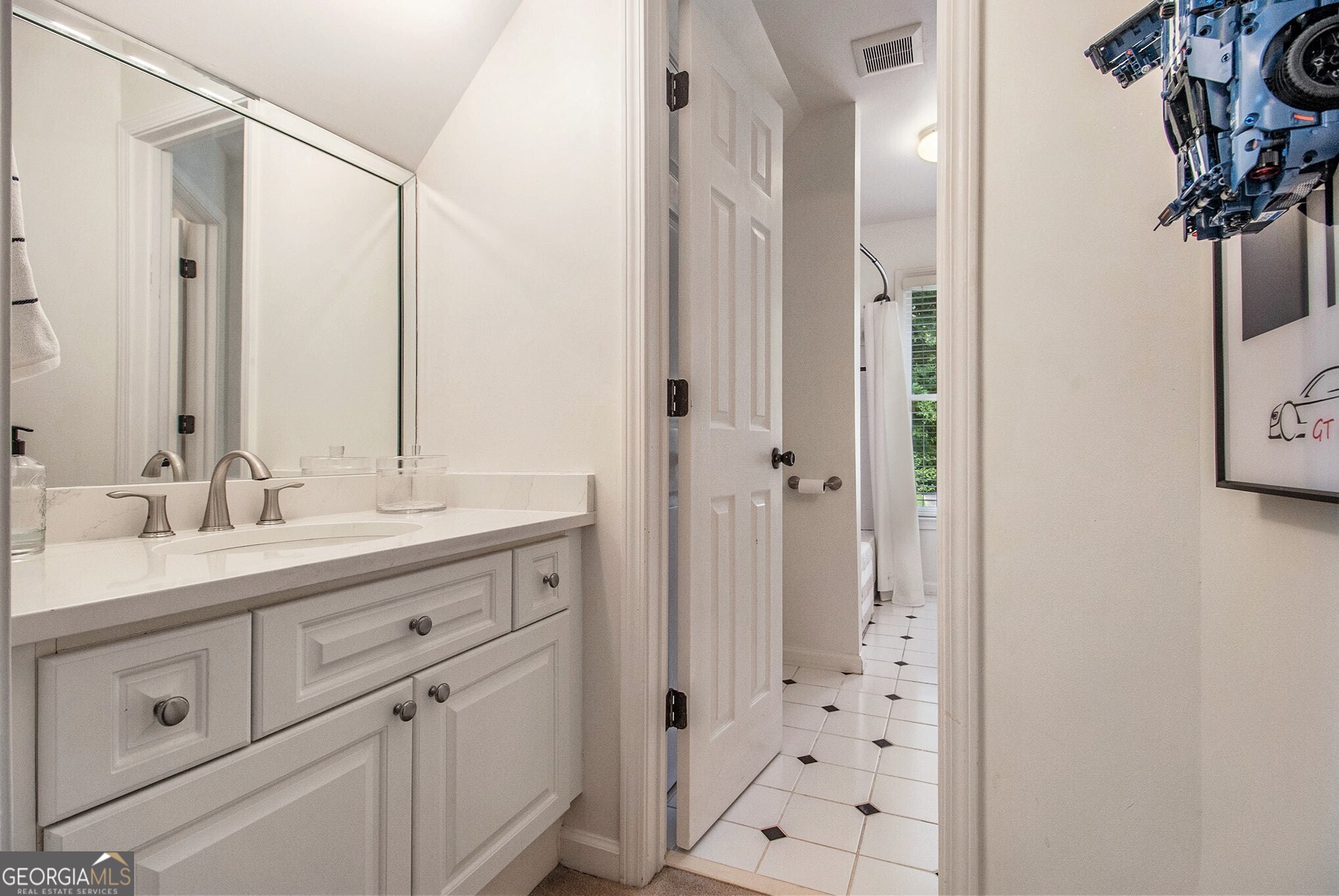 4655 Gilhams Road NE