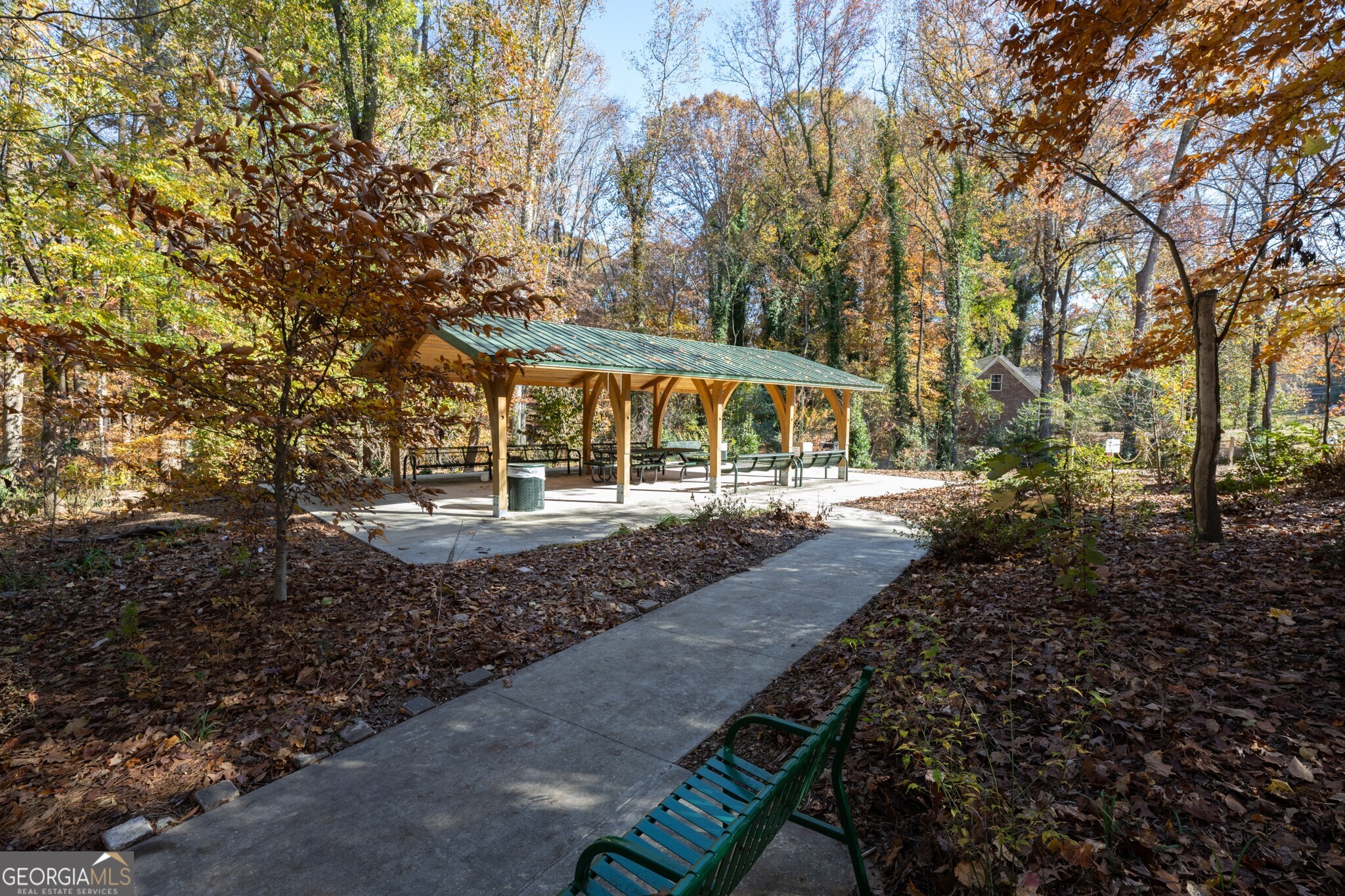 2924 Lavista Road