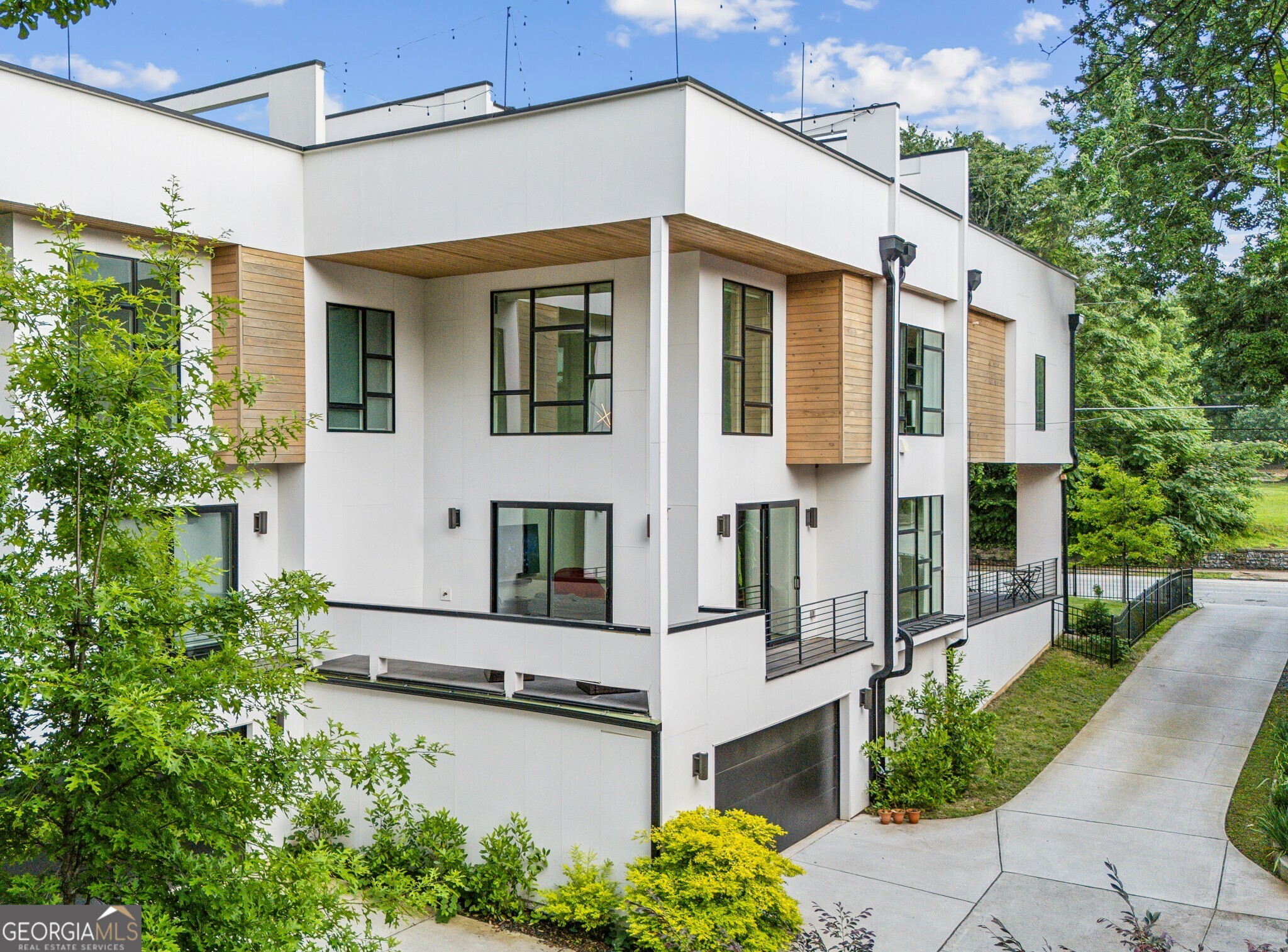 536 Highland Avenue NE # A