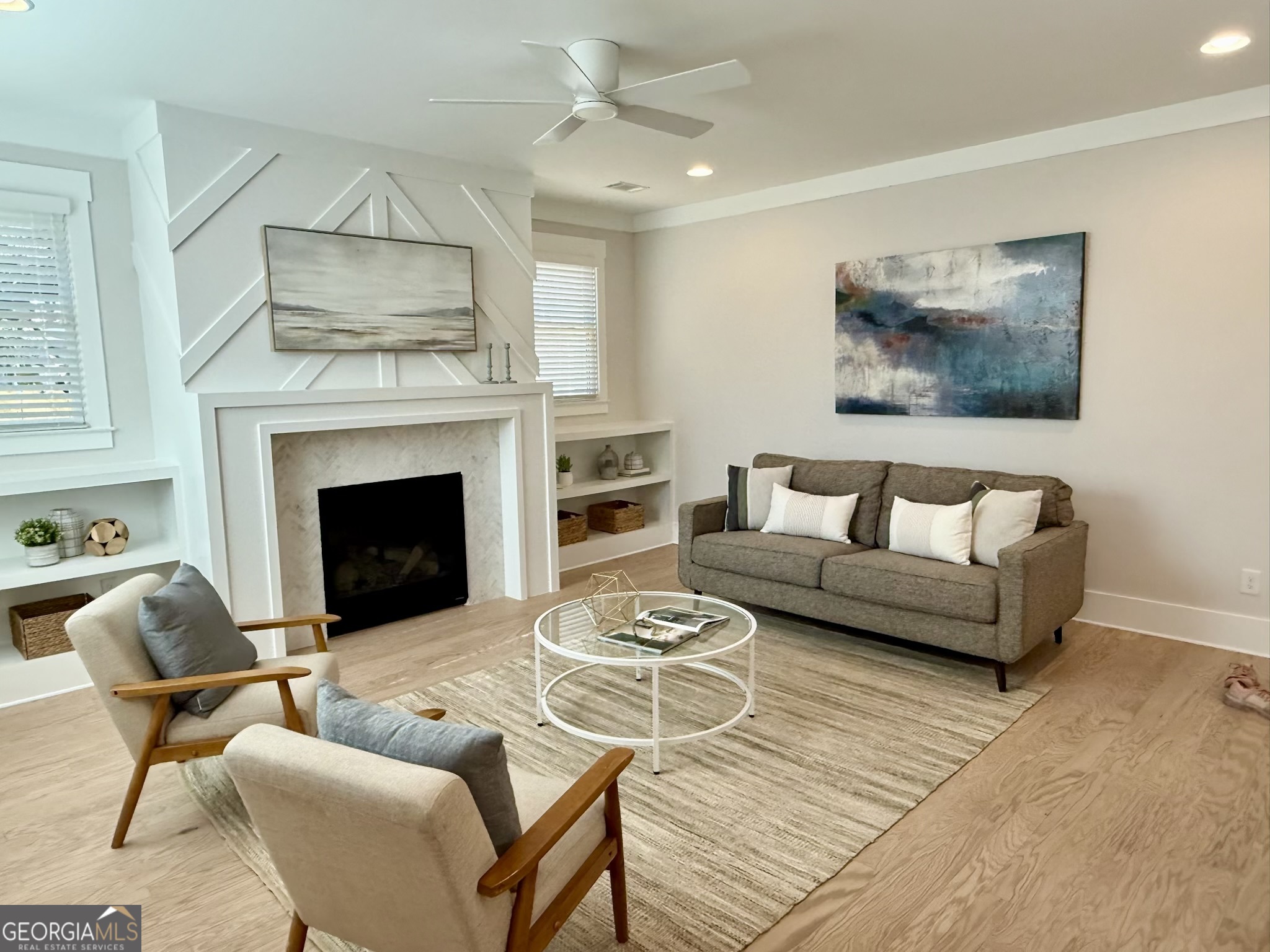 507 Casanova Street SE