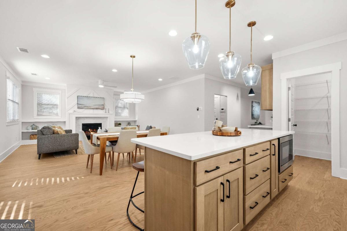 507 Casanova Street SE