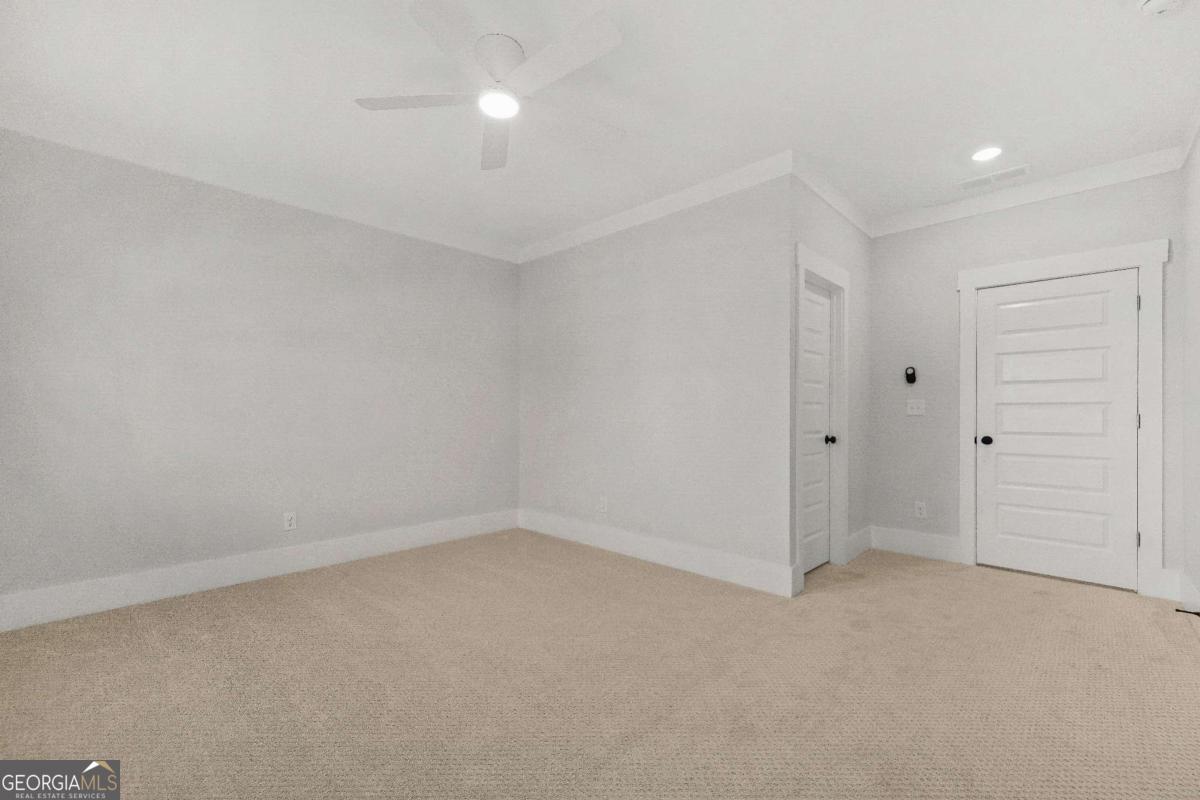 507 Casanova Street SE