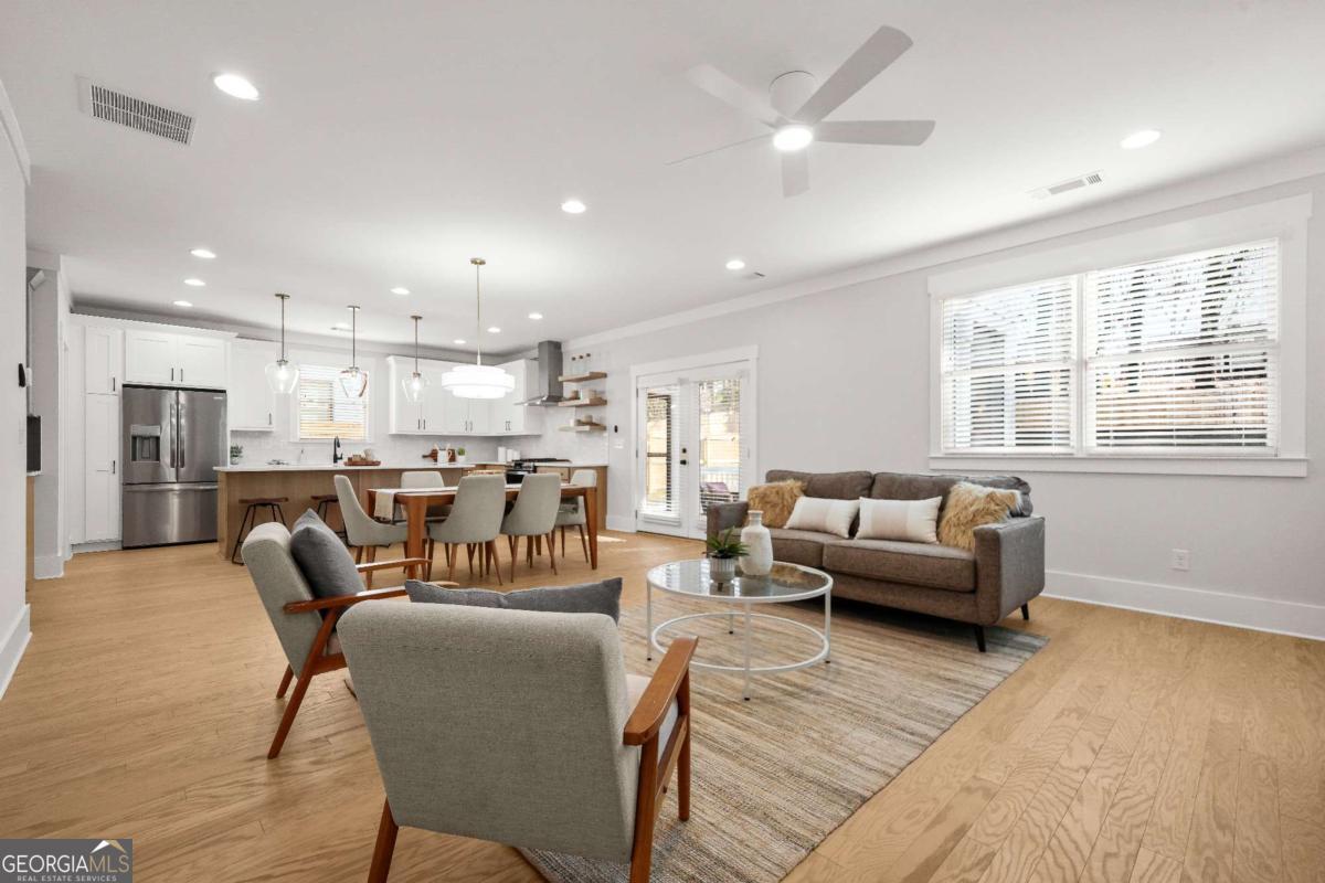 507 Casanova Street SE