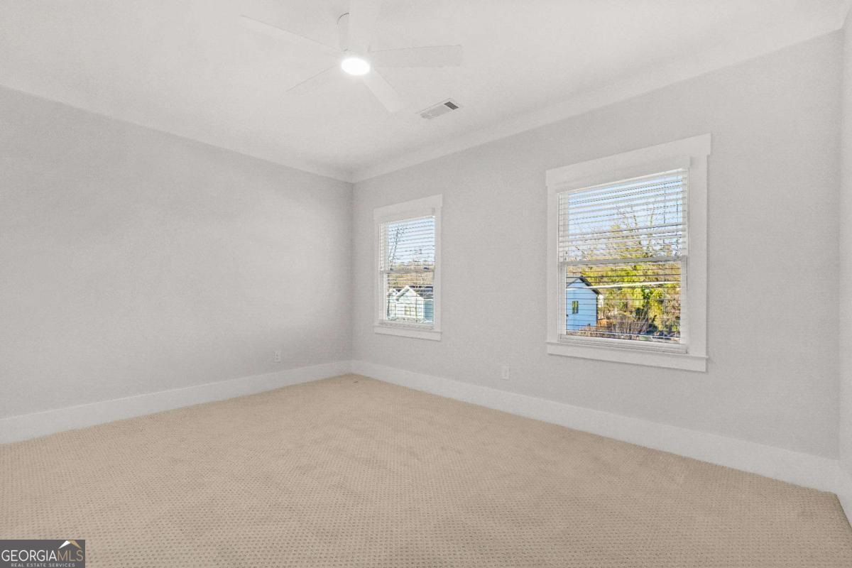 507 Casanova Street SE