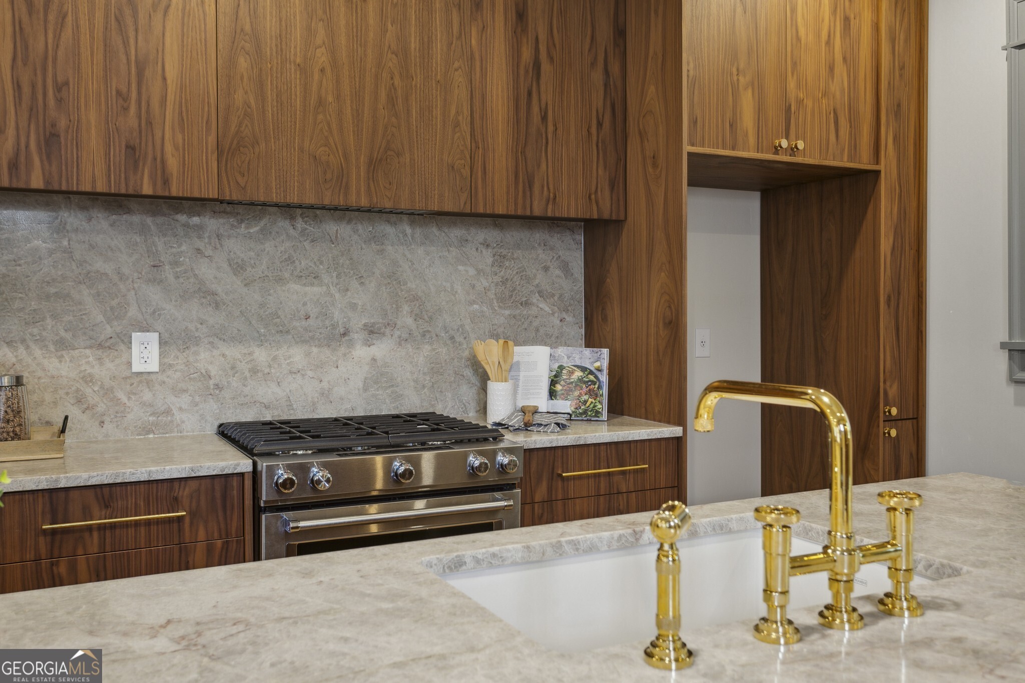 531 Atlanta Avenue SE