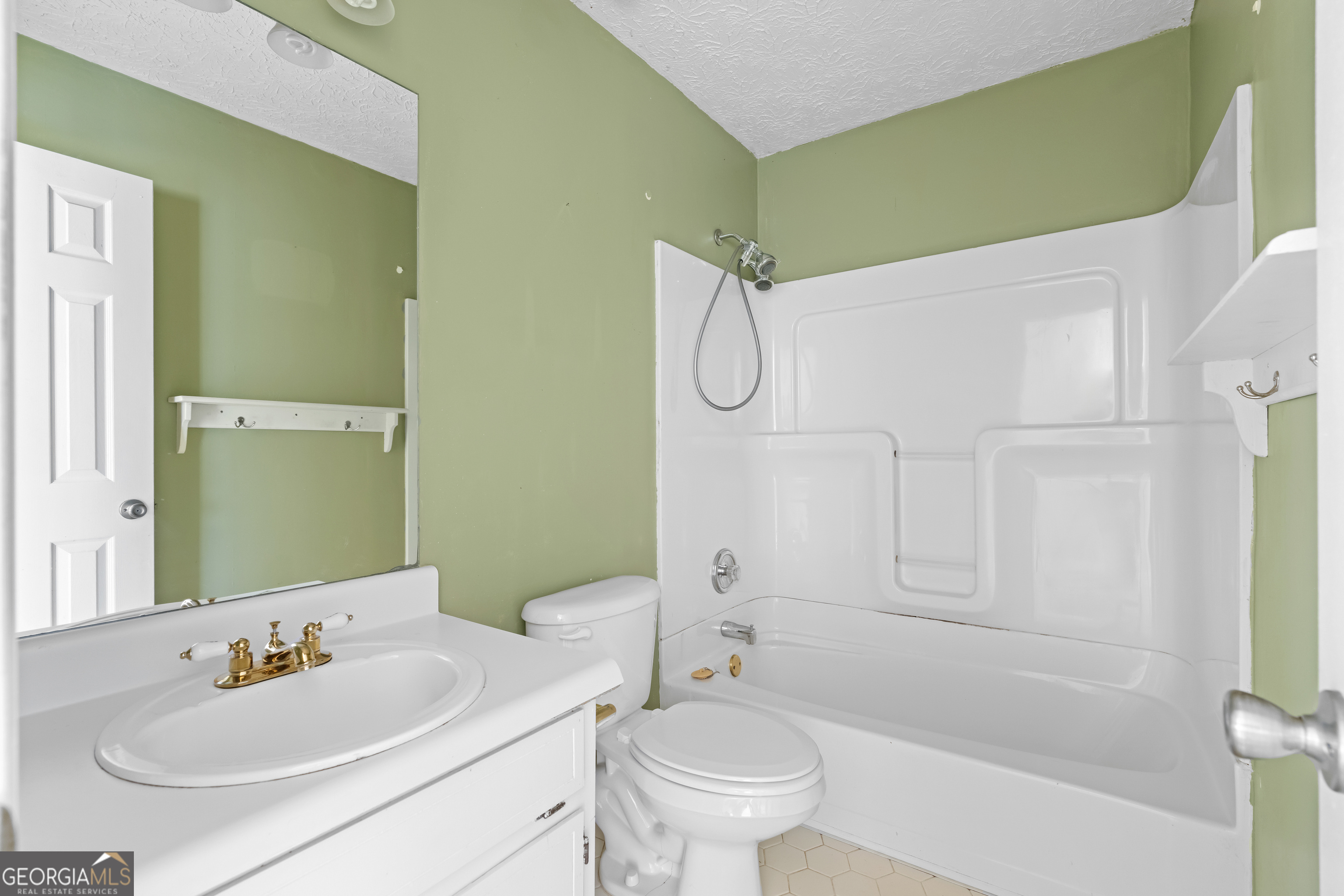 2250 Ridge Forest Drive