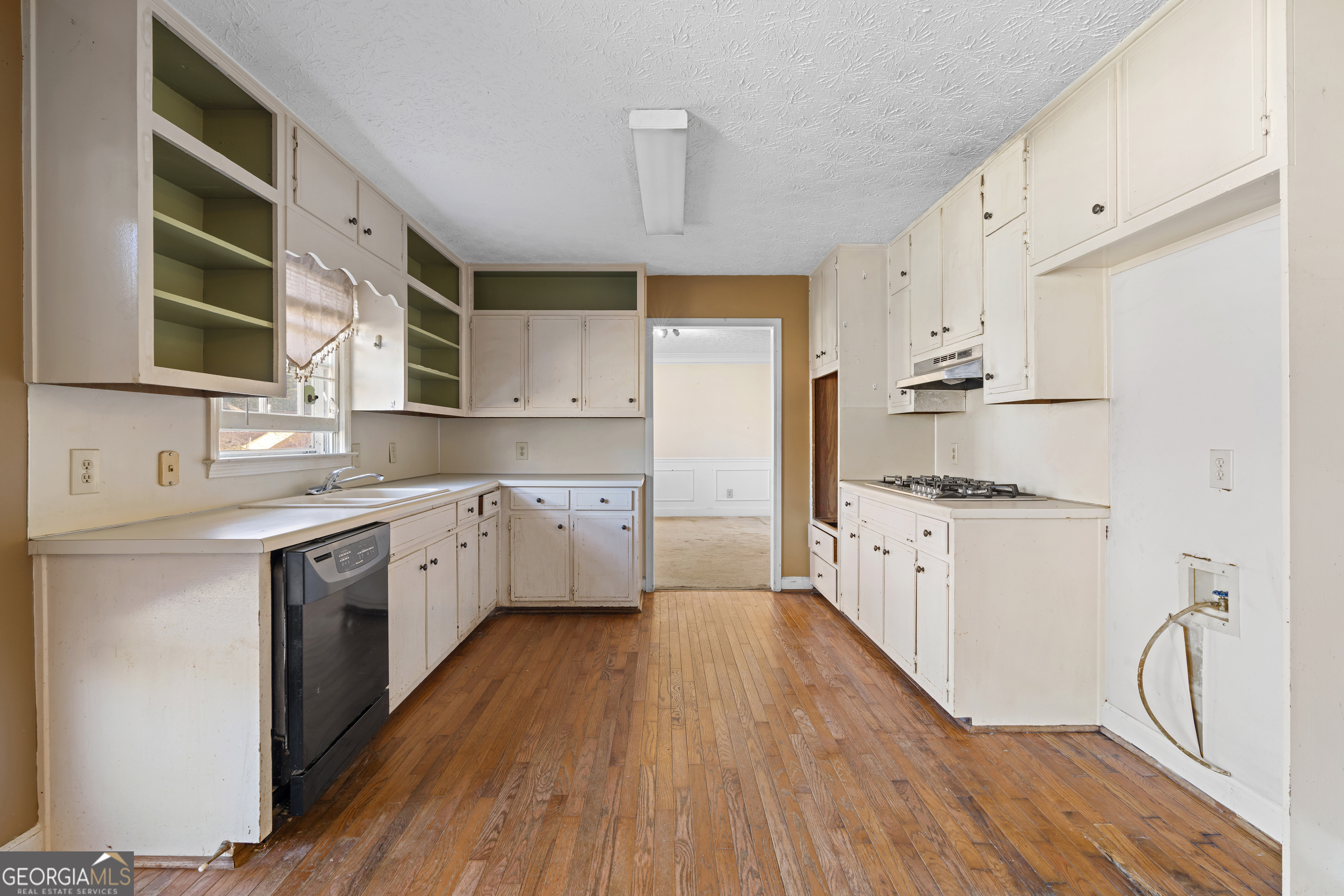 2250 Ridge Forest Drive