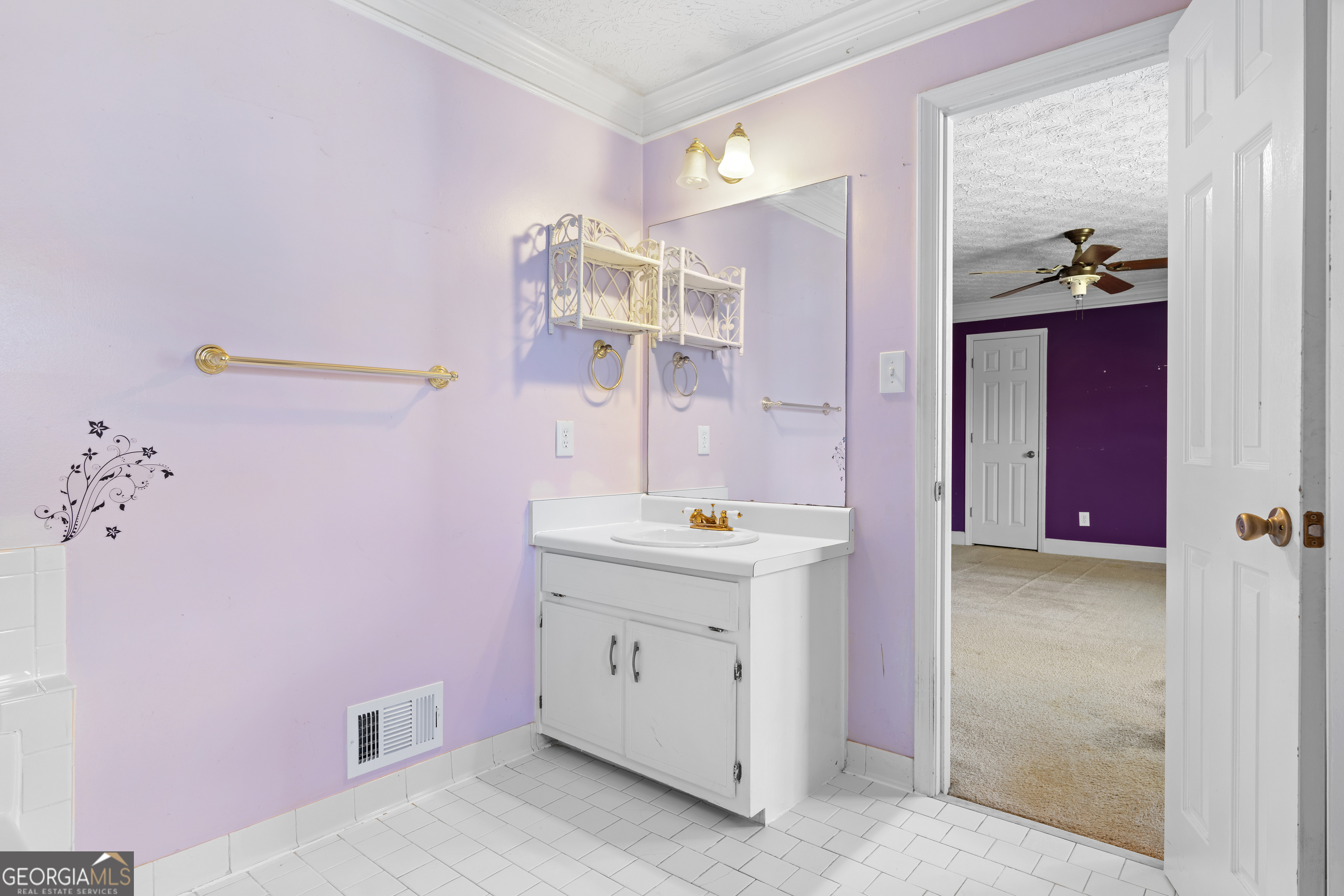 2250 Ridge Forest Drive