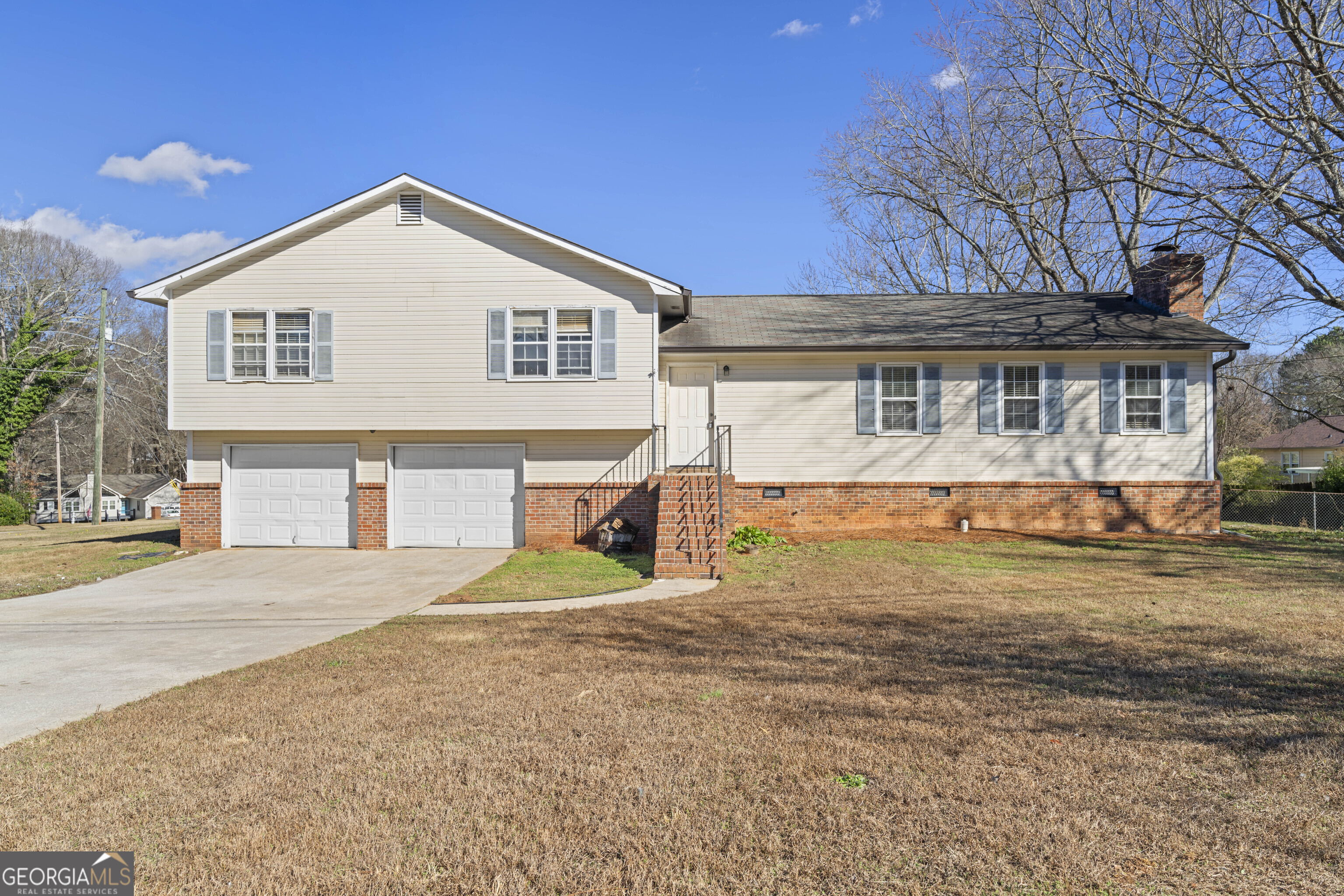 2250 Ridge Forest Drive