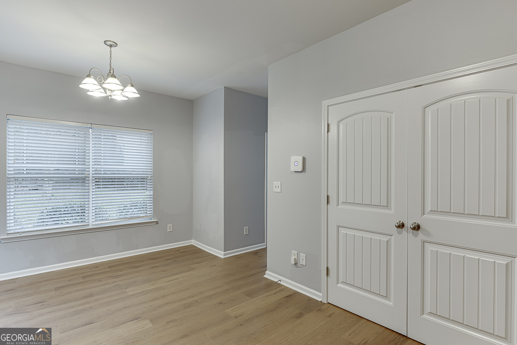 1807 Brookside Lay Circle