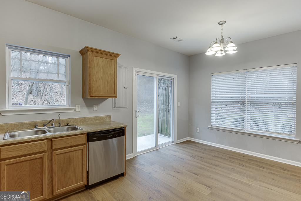 1807 Brookside Lay Circle