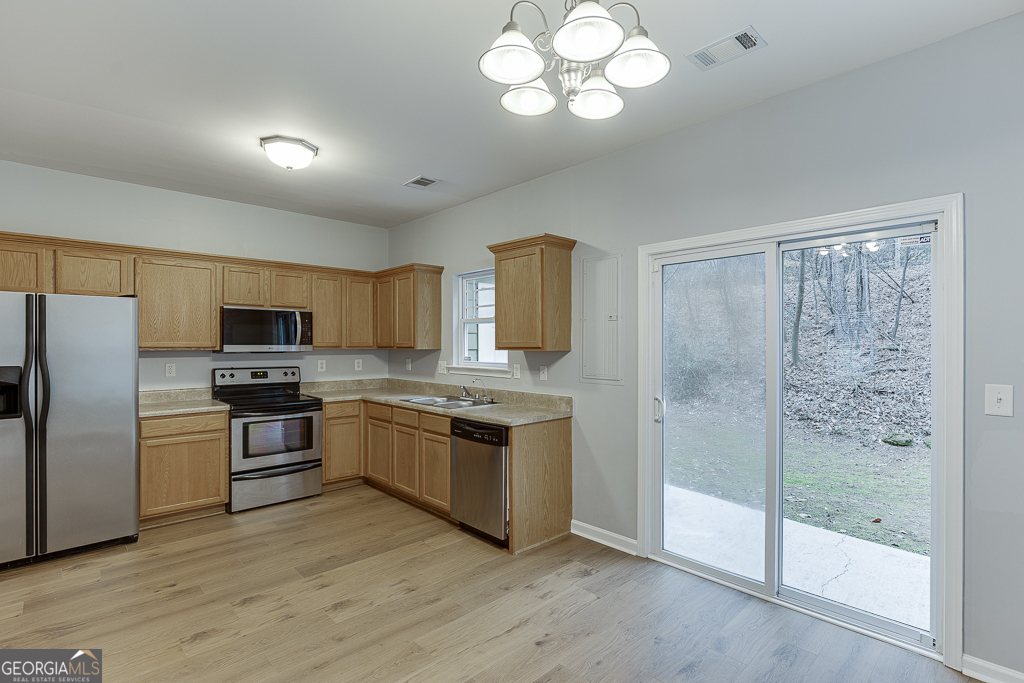 1807 Brookside Lay Circle