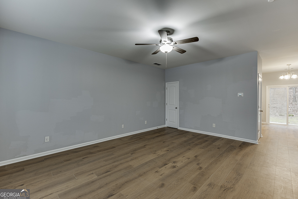 1807 Brookside Lay Circle