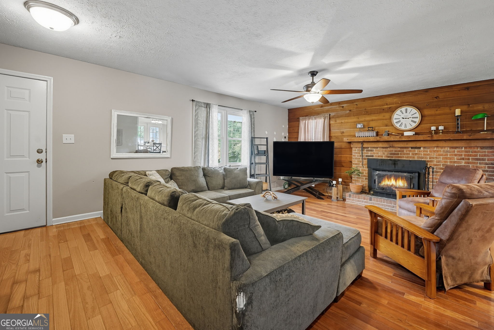 339 Buckingham Drive SW