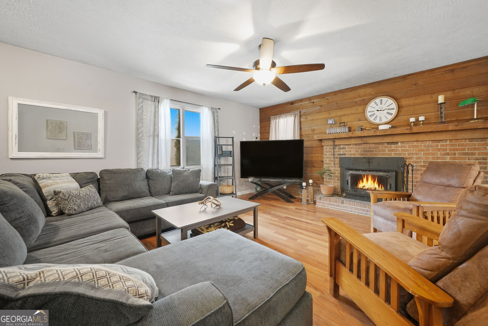 339 Buckingham Drive SW