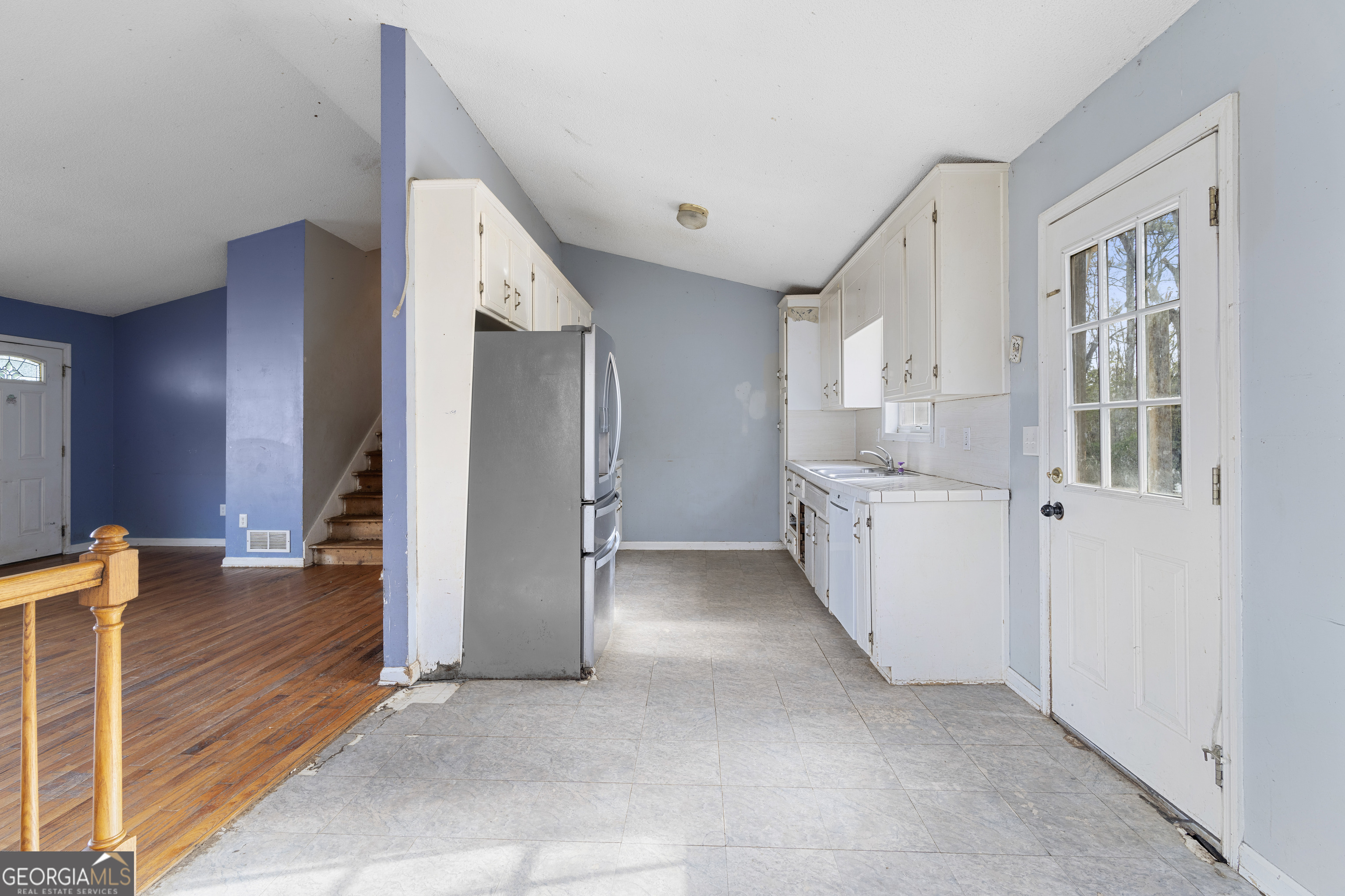 12 Creek Bend Court SW