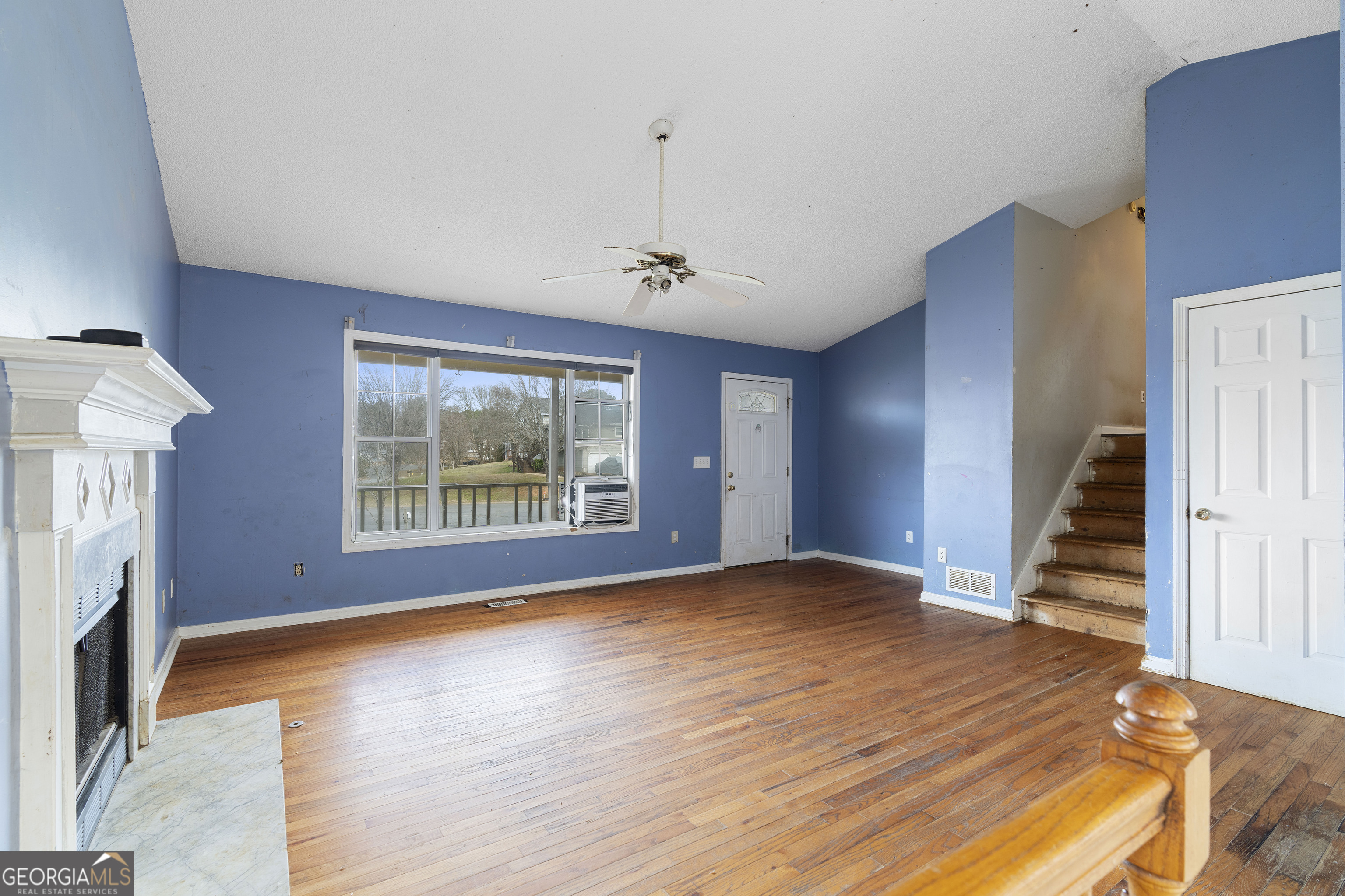 12 Creek Bend Court SW