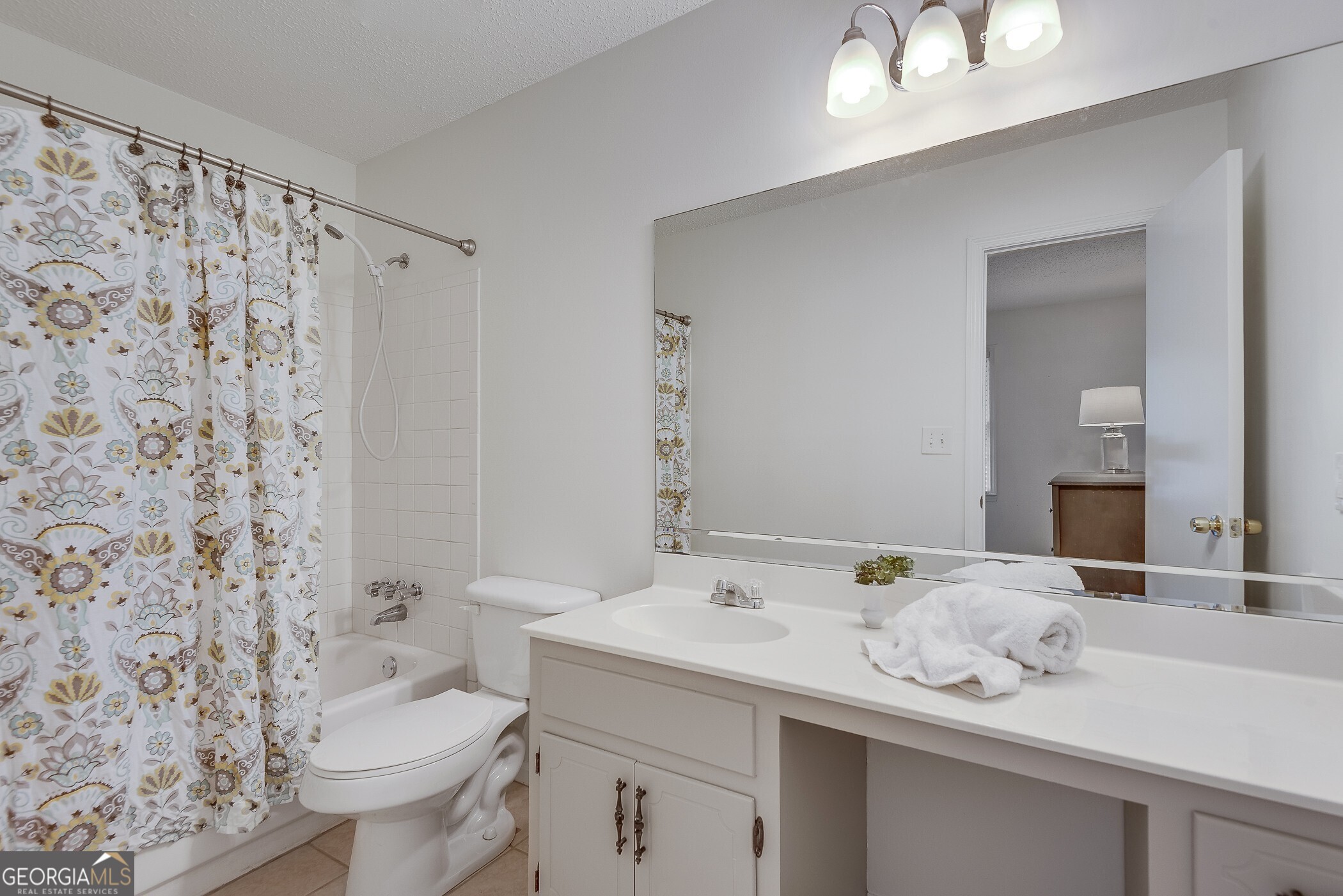 2474 Northlake Court