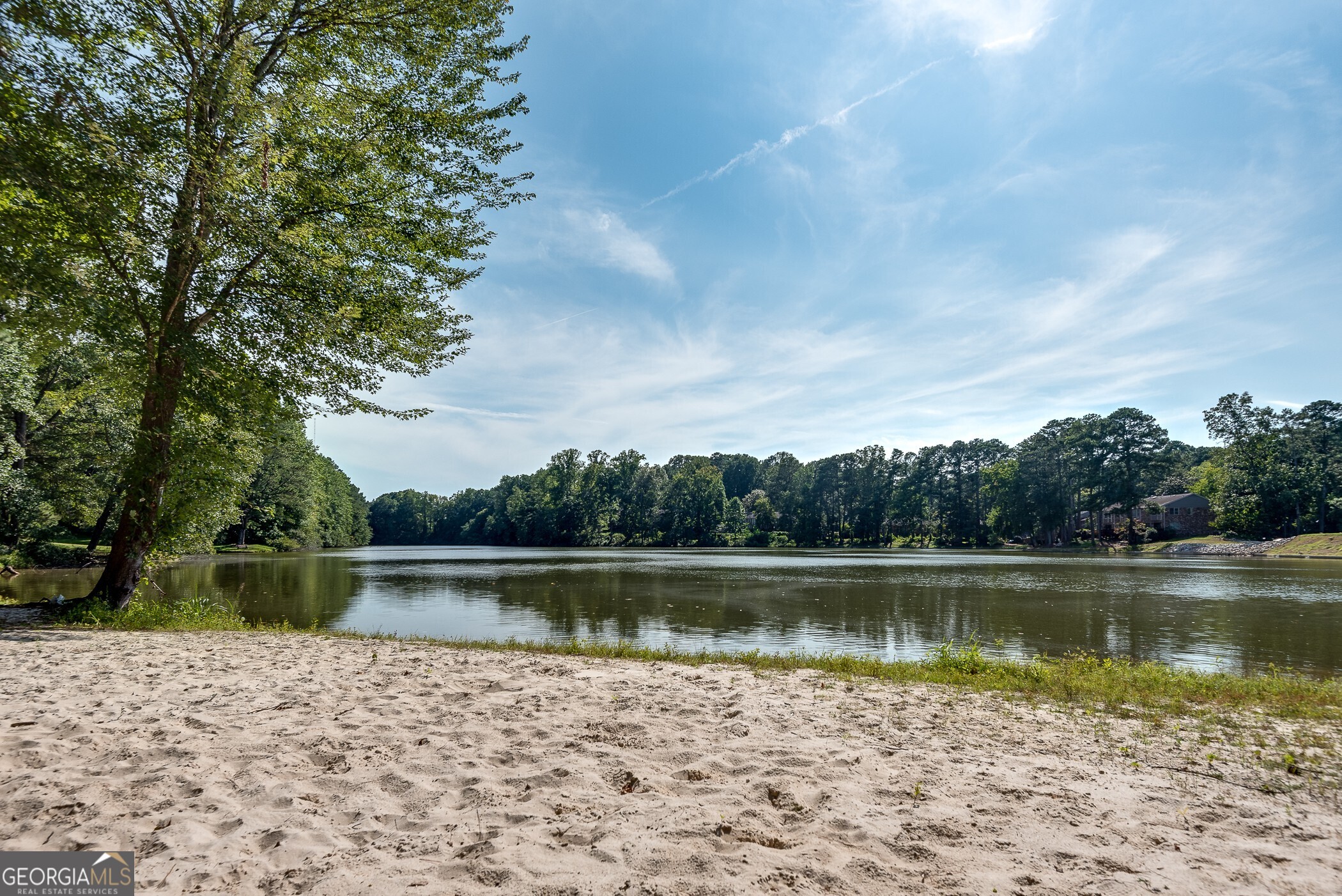 2474 Northlake Court