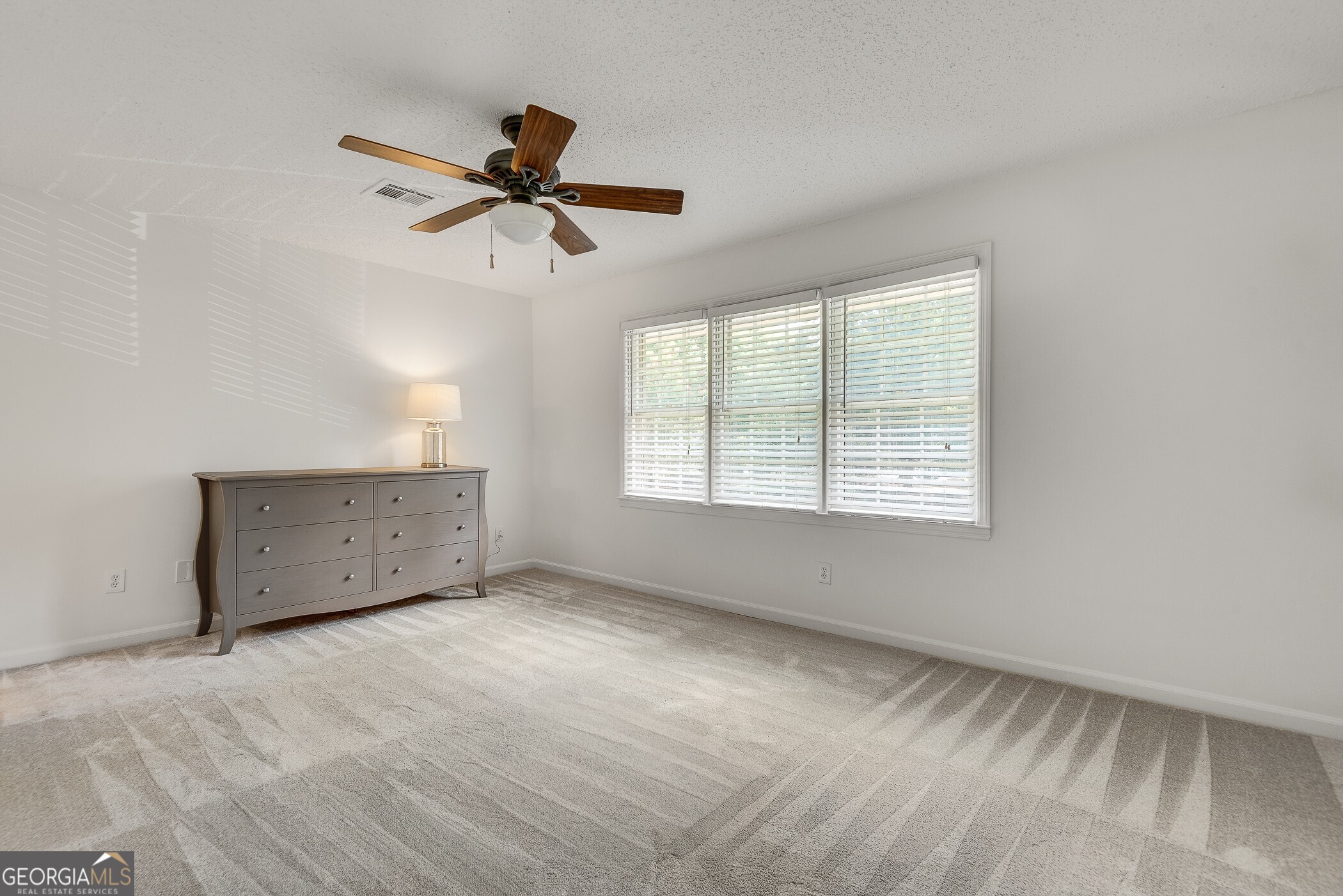 2474 Northlake Court