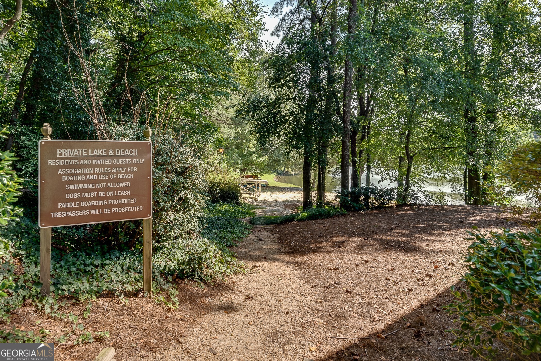 2474 Northlake Court