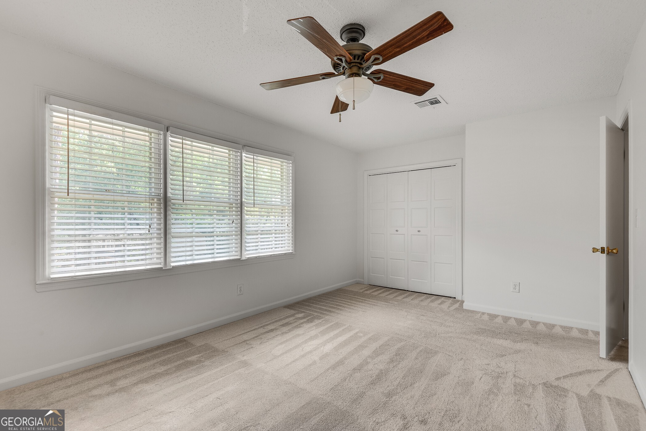 2474 Northlake Court