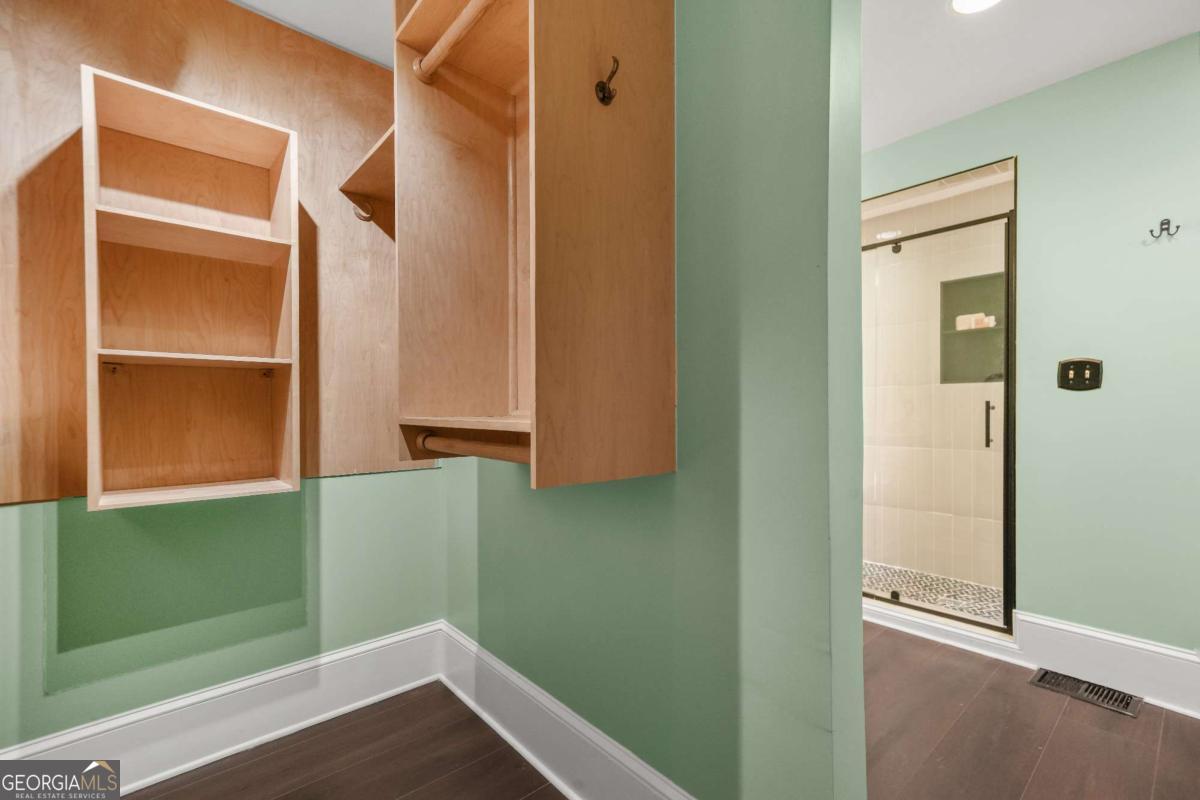 30 5th Street NE # 101