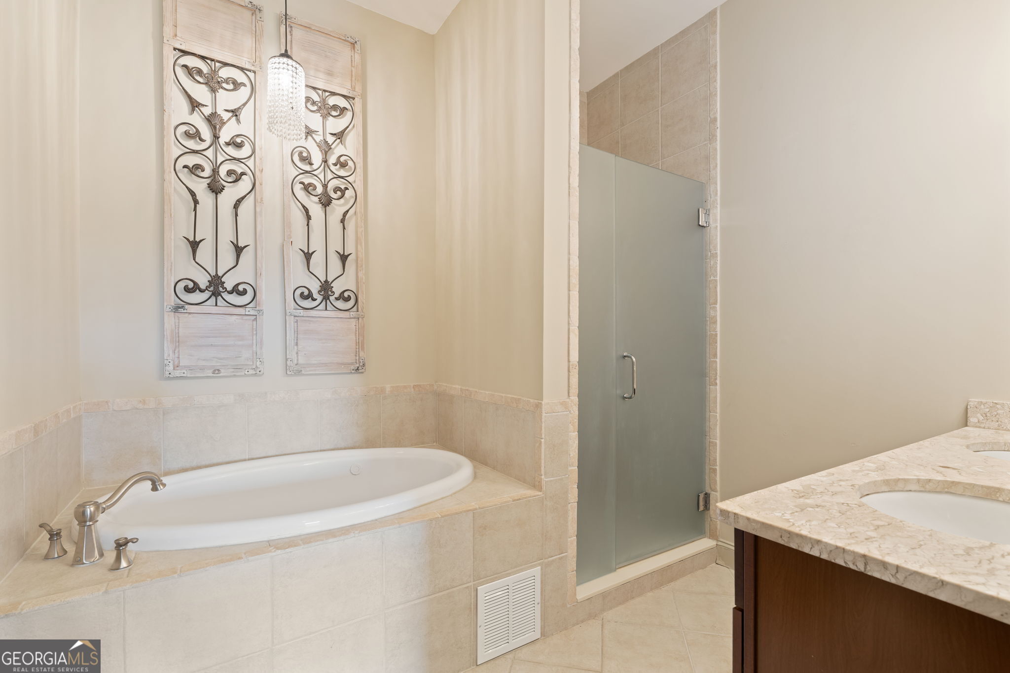 360 Chambers Street # 210