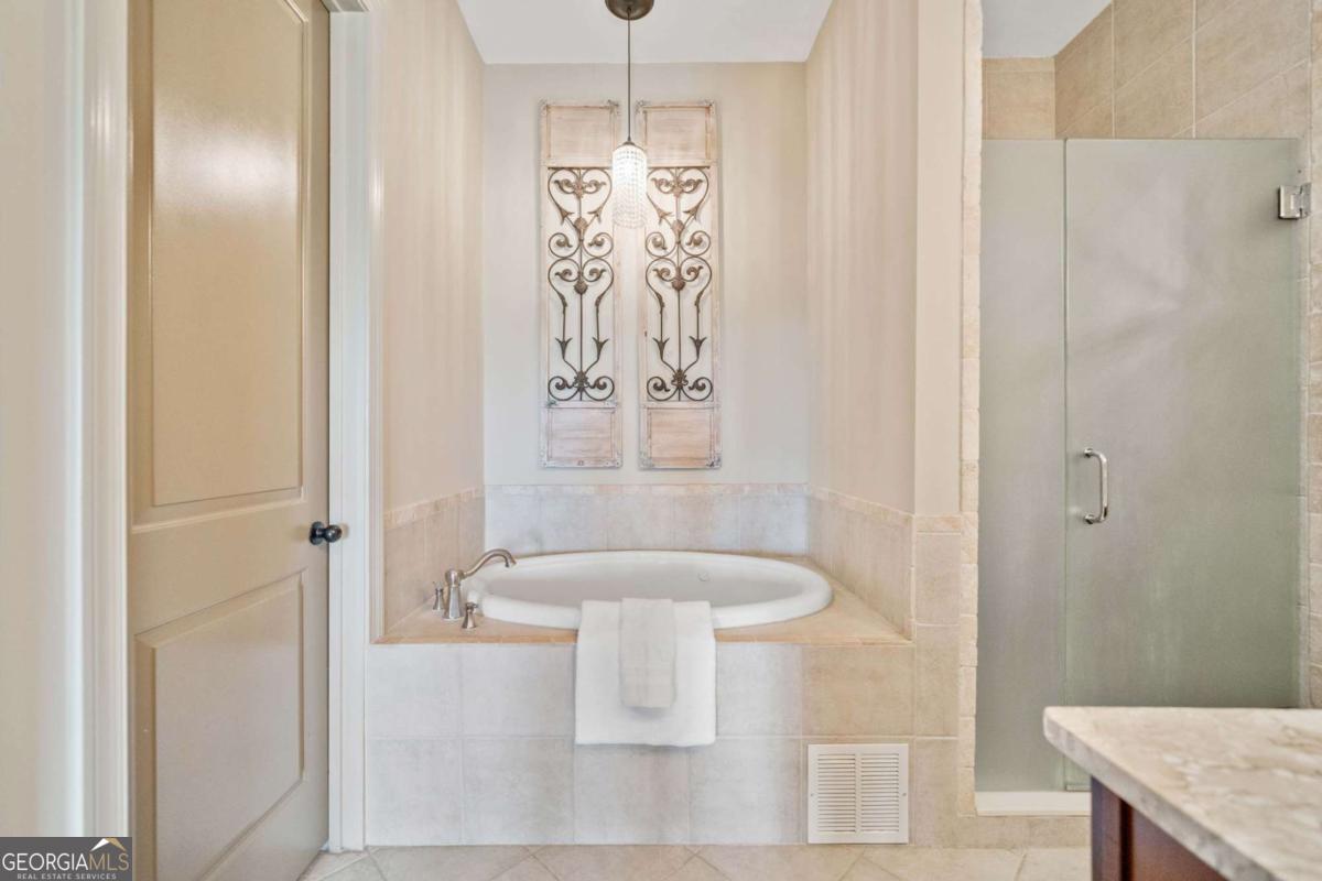 360 Chambers Street # 210