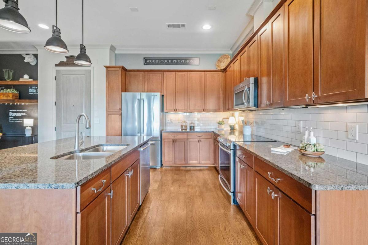 360 Chambers Street # 210