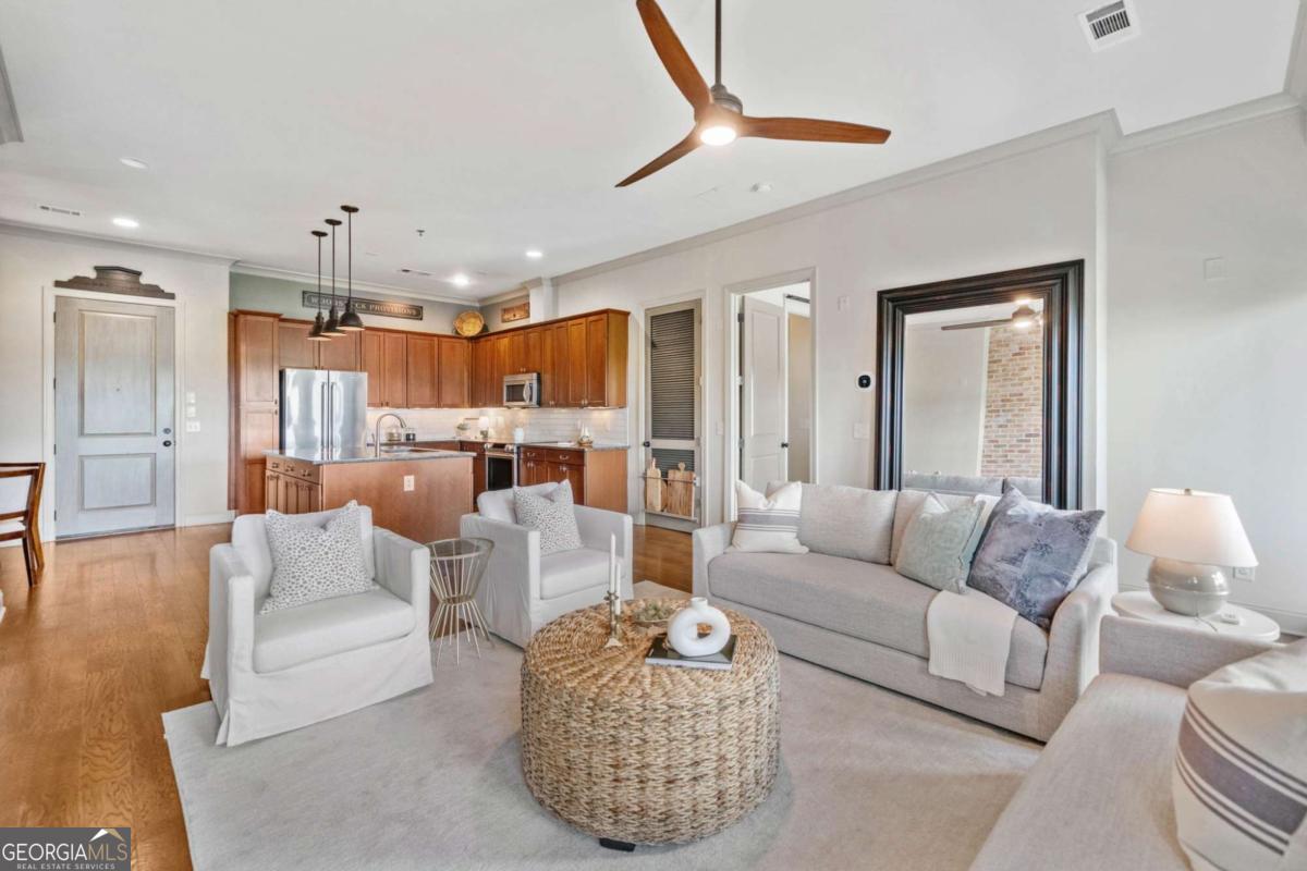 360 Chambers Street # 210