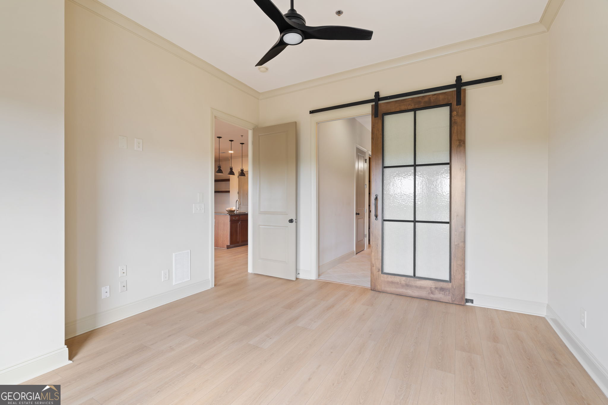 360 Chambers Street # 210