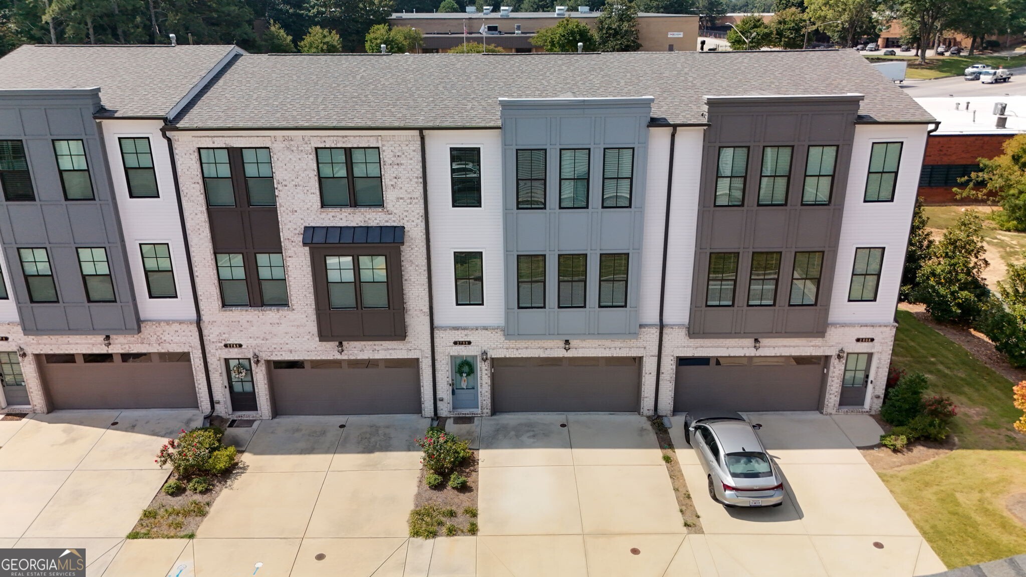 2798 Maddison Towns Avenue