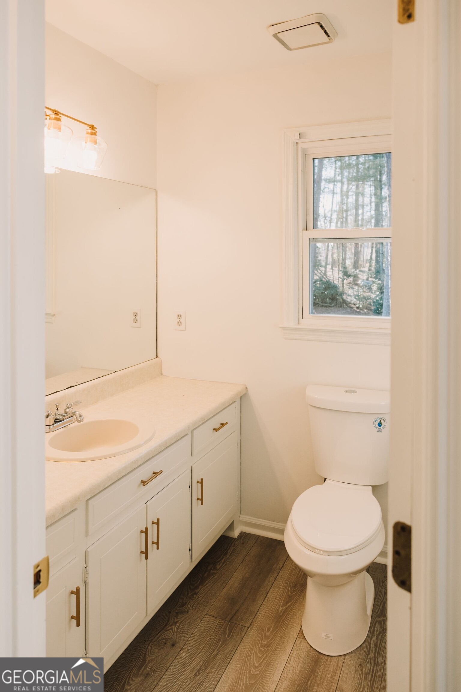 600 Hickory Creek Lane