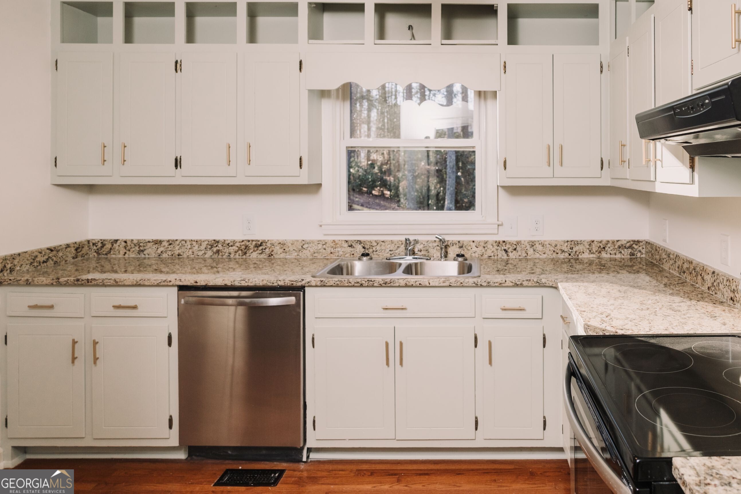 600 Hickory Creek Lane