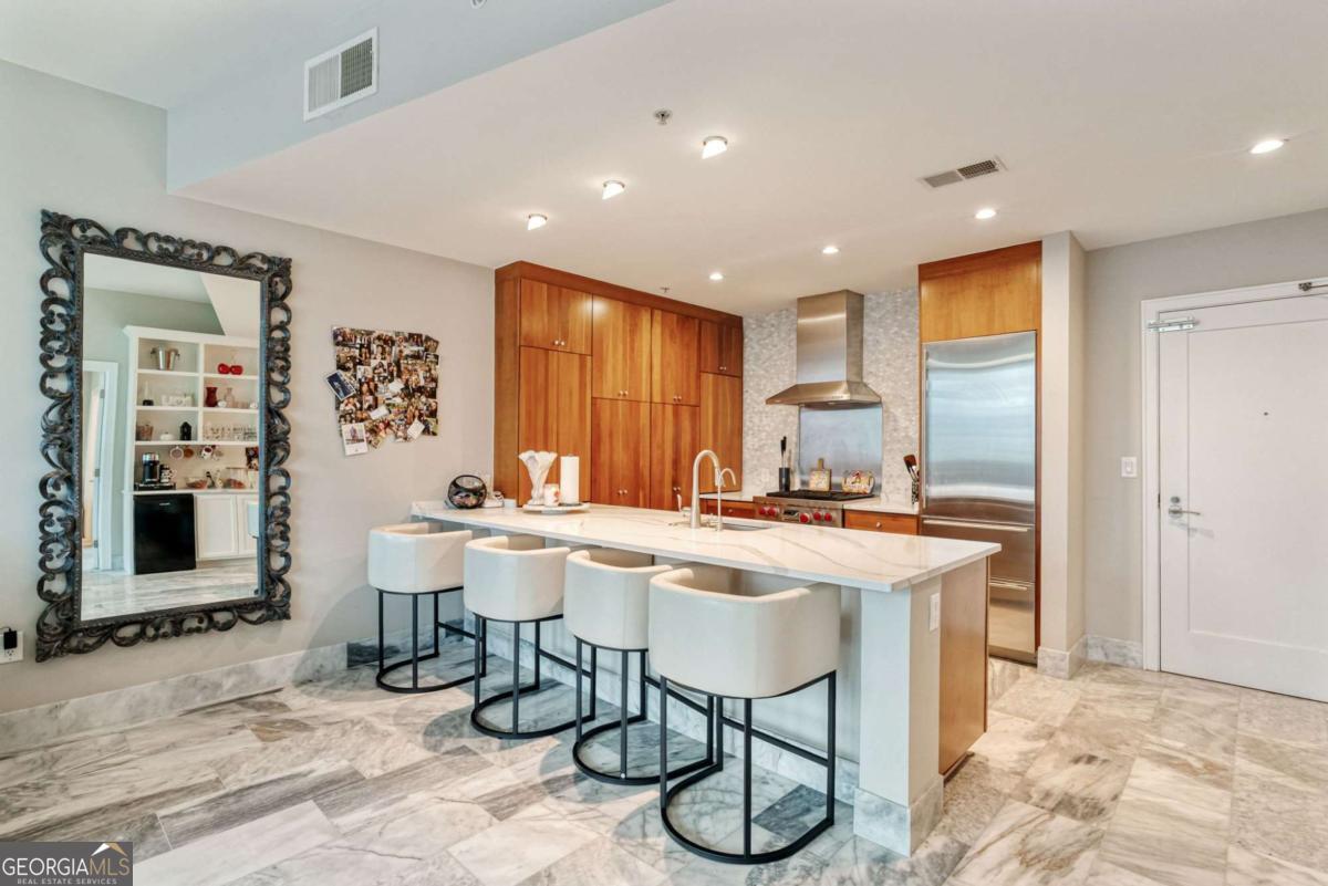 3325 Piedmont Road NE # 1709