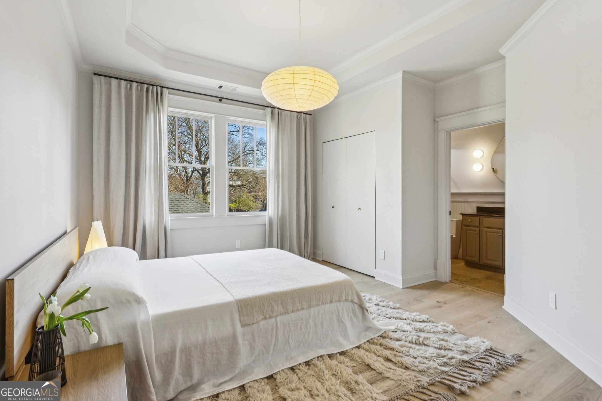 691 Willoughby Way NE