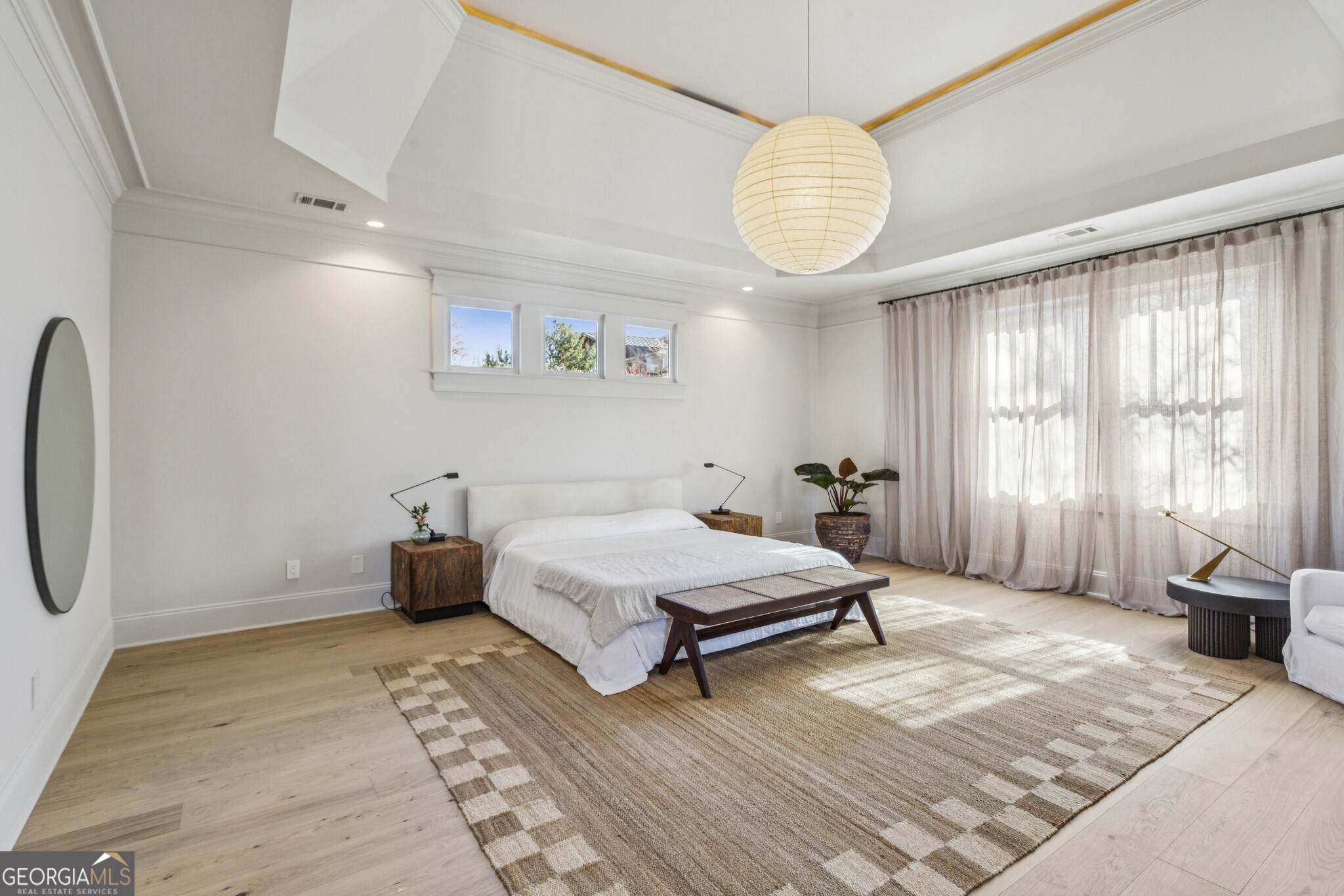 691 Willoughby Way NE