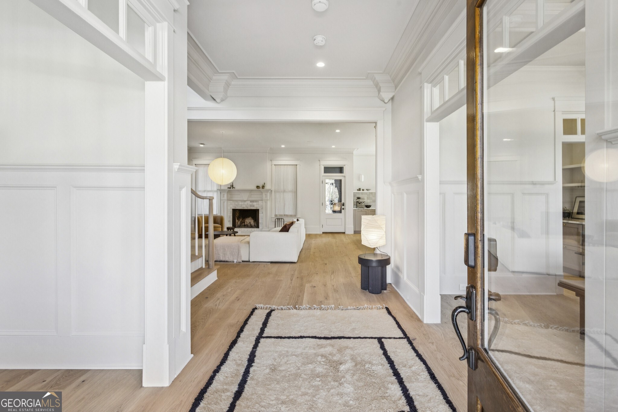 691 Willoughby Way NE