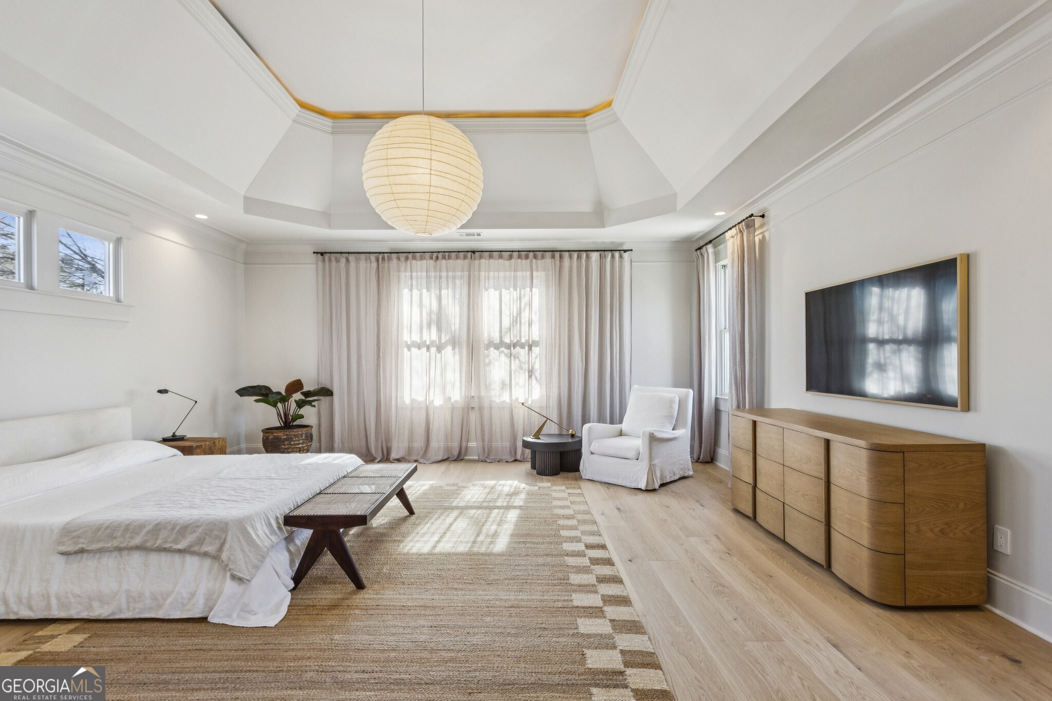 691 Willoughby Way NE