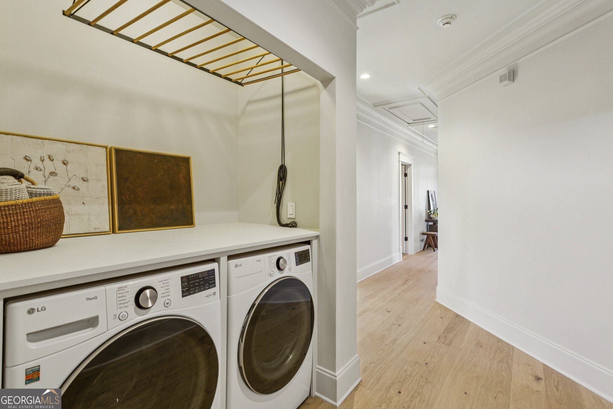 691 Willoughby Way NE