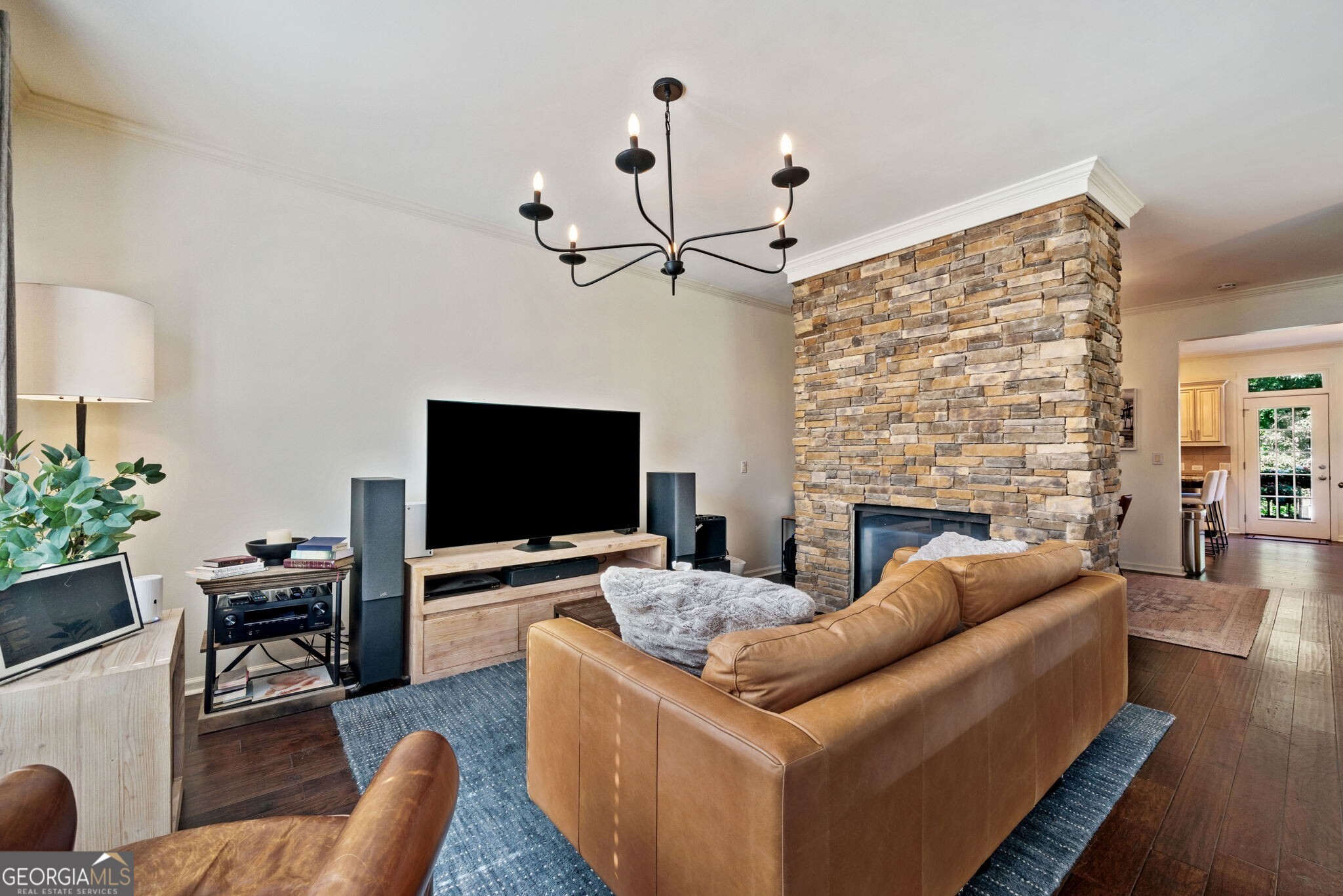 5800 Waters Edge Trail