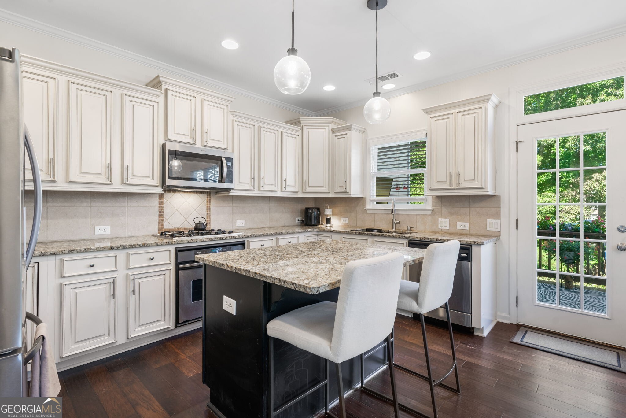 5800 Waters Edge Trail