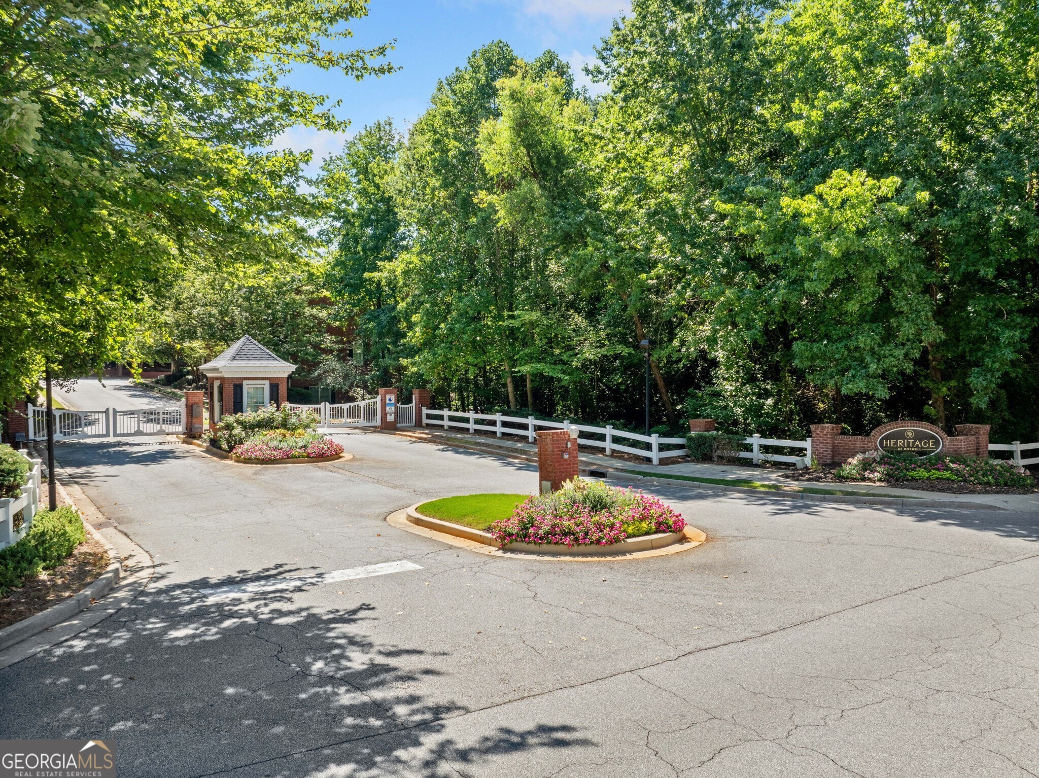 5800 Waters Edge Trail