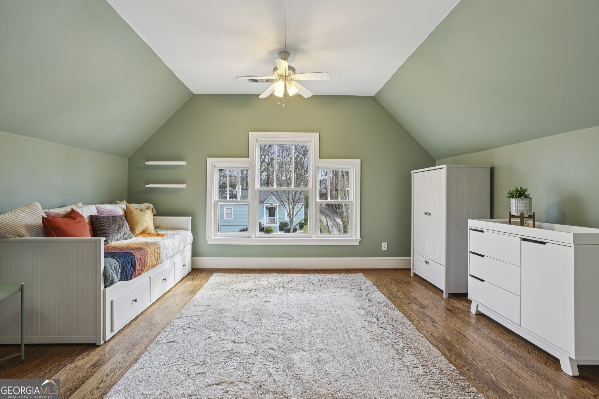 463 Pasley Avenue SE