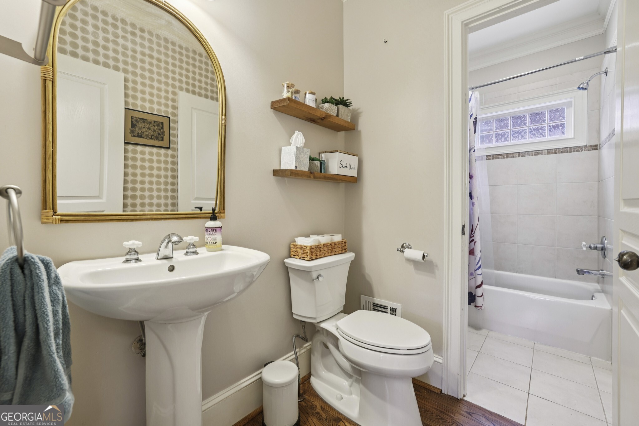 463 Pasley Avenue SE