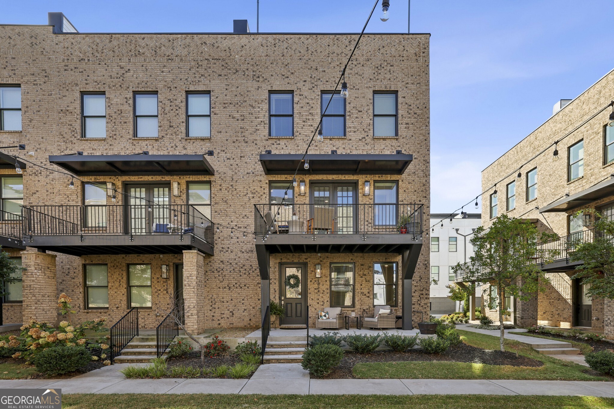 1024 Robert Smalls Way