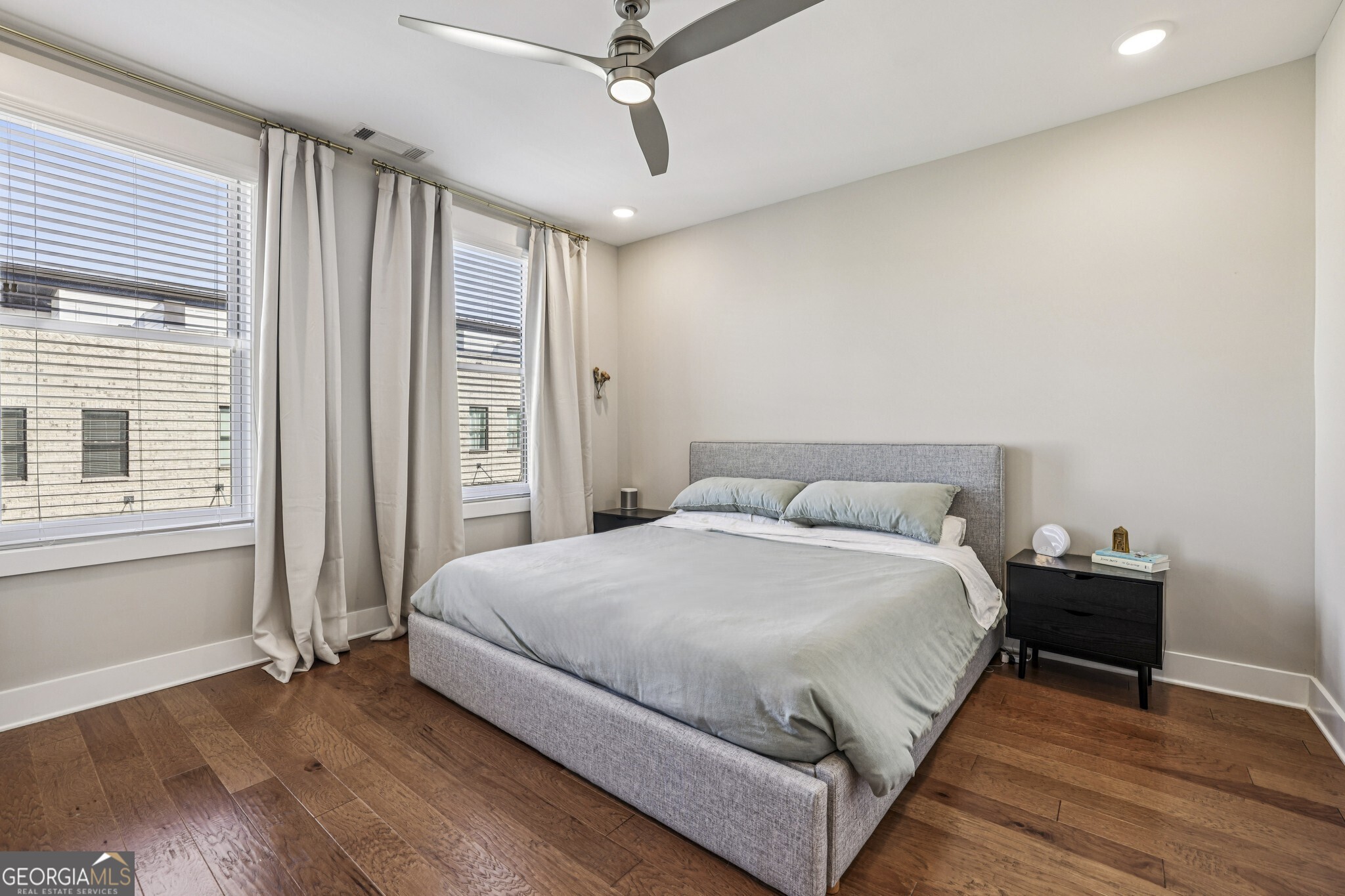 1024 Robert Smalls Way